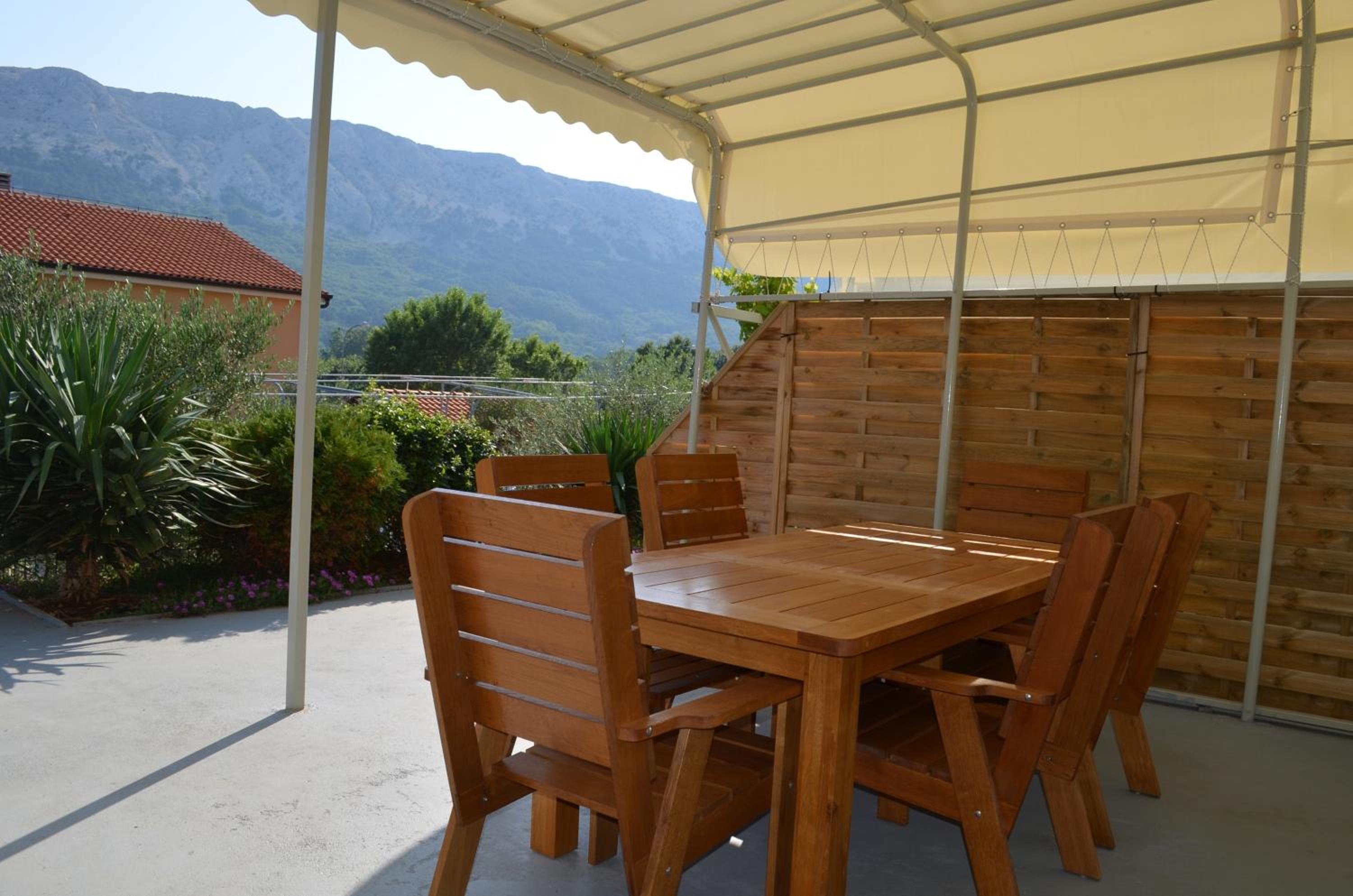 Two-Bedroom Apartment with Terrace photo 3