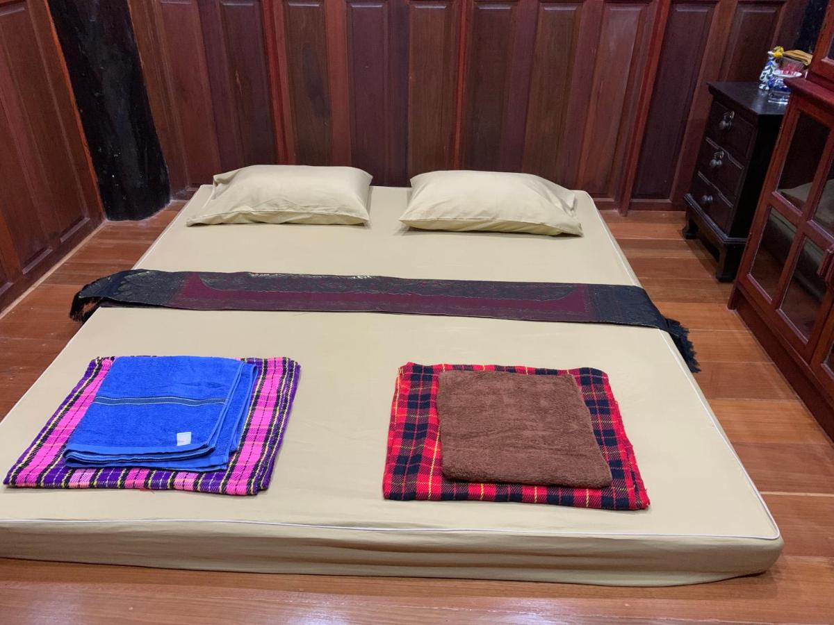 Double Room with Mountain View with Shared Bathroom with Fan photo 3