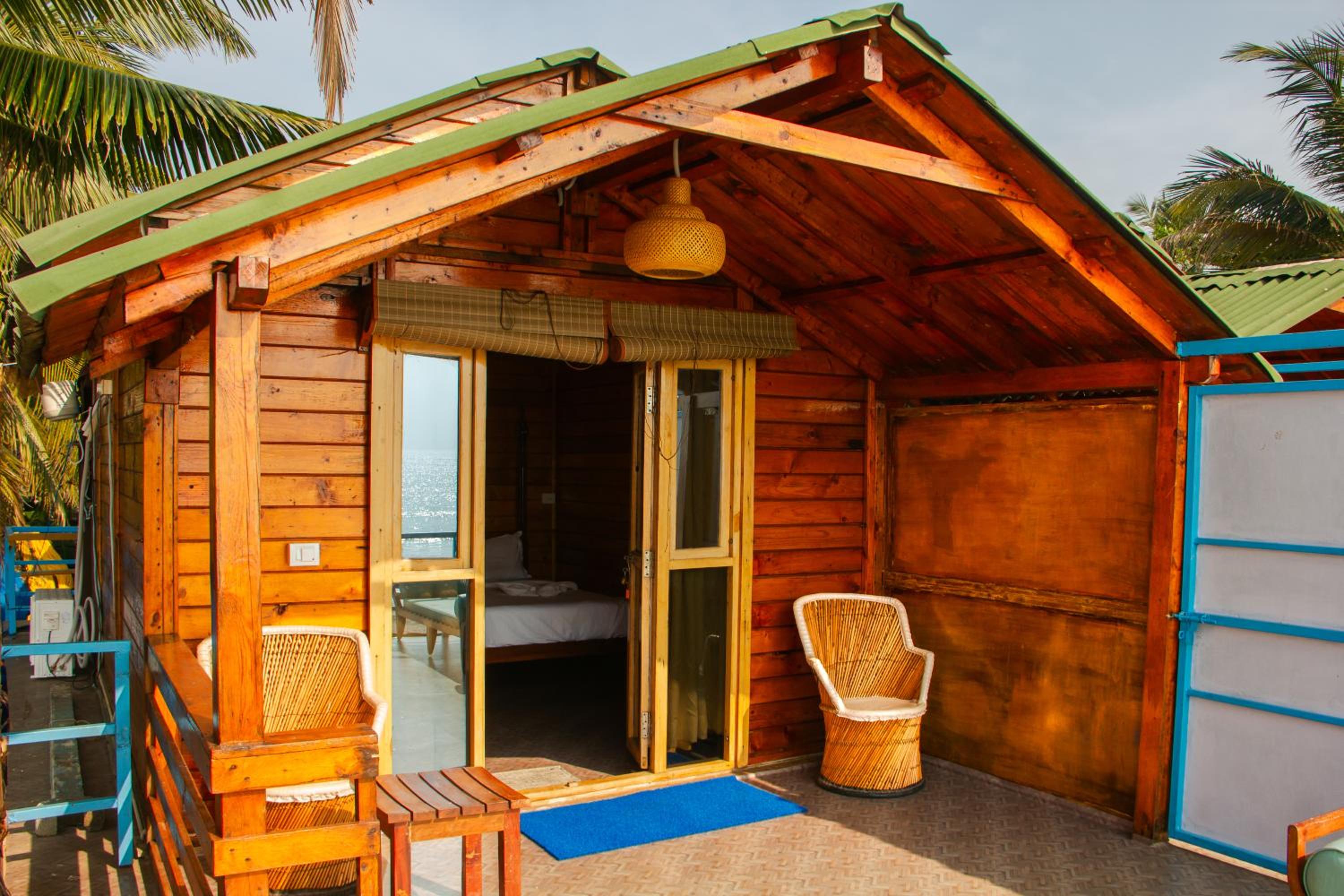 Deluxe Cottage with Sea View
