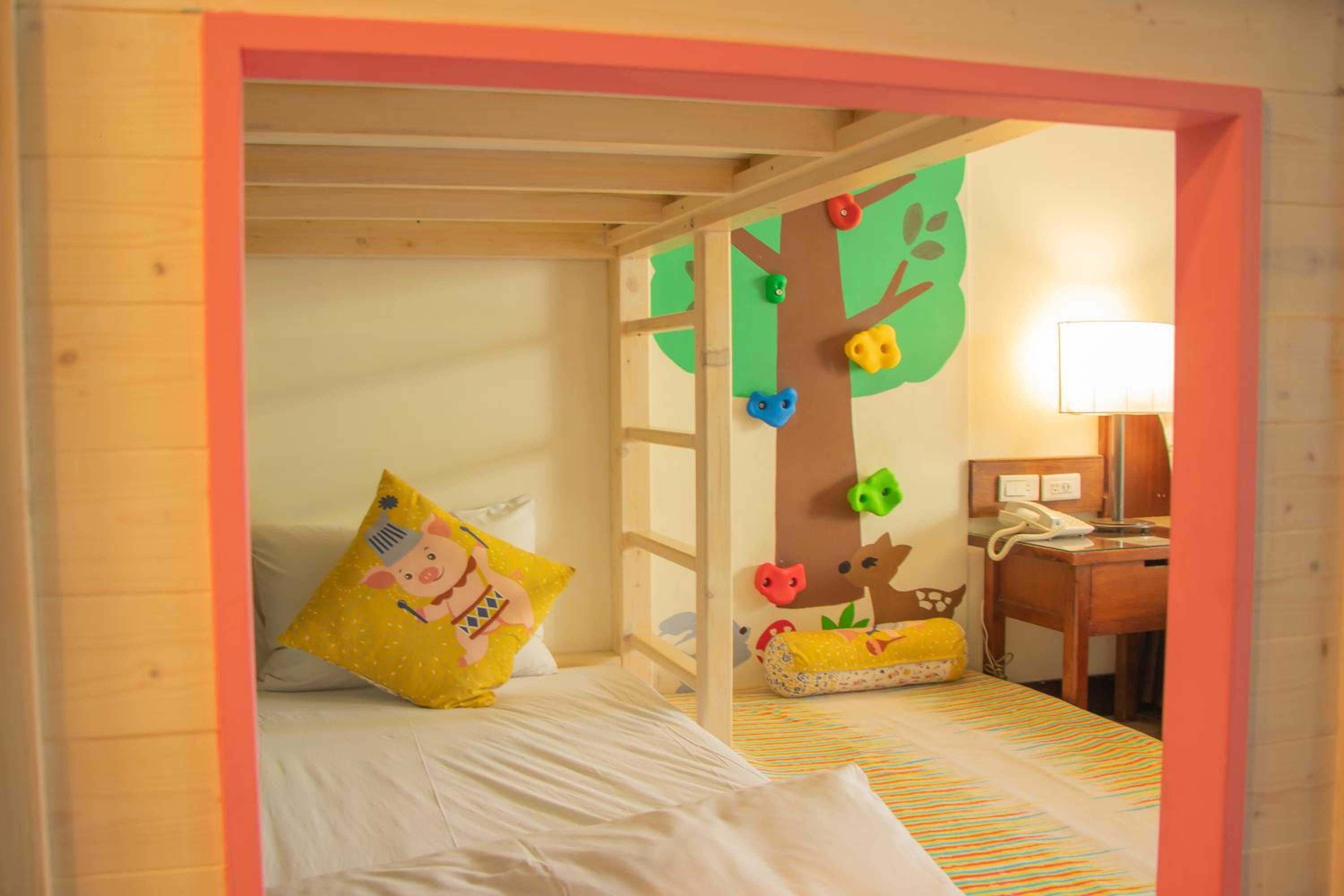 Kid-themed Family Room