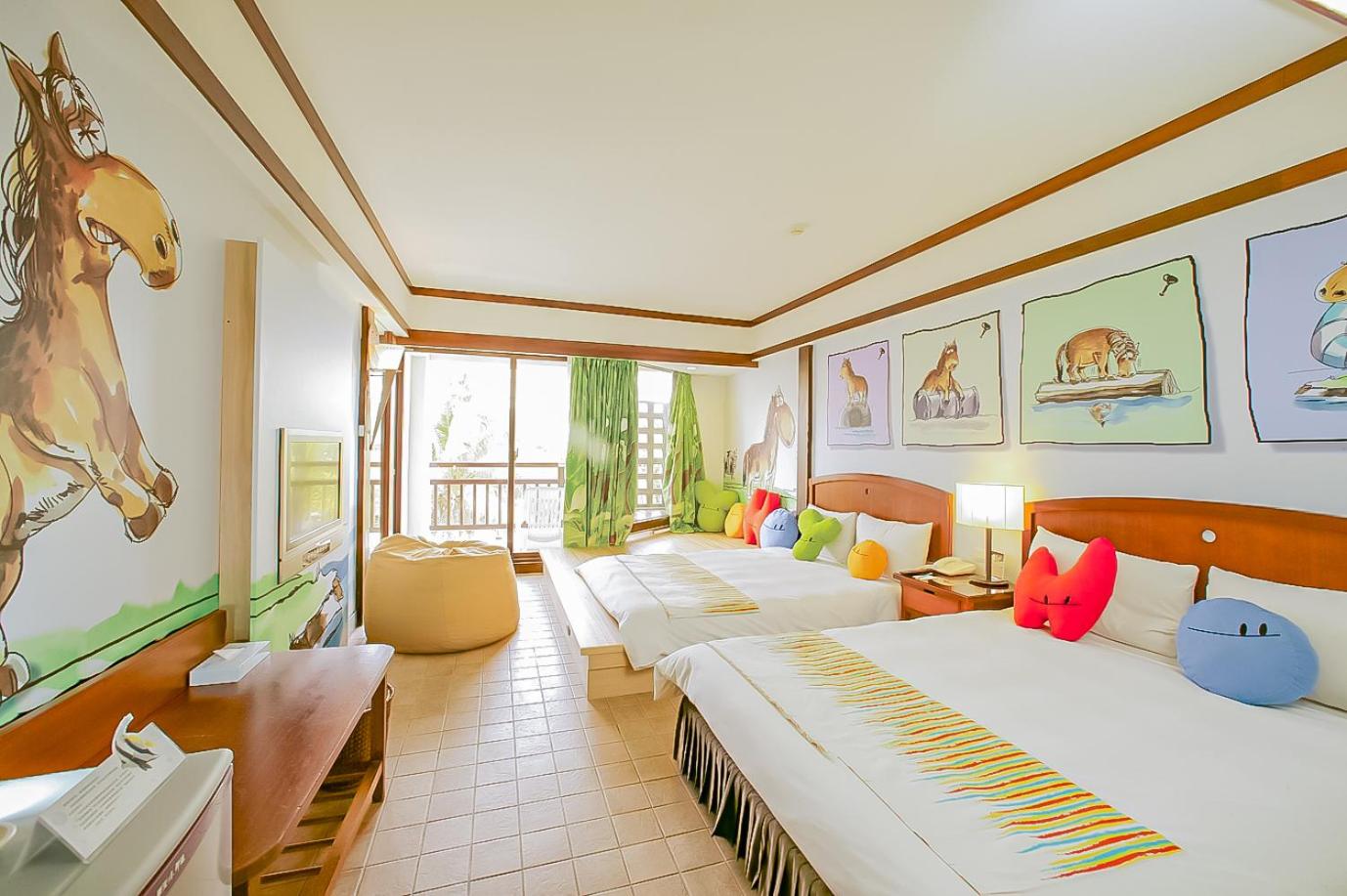 Kid-themed Family Room