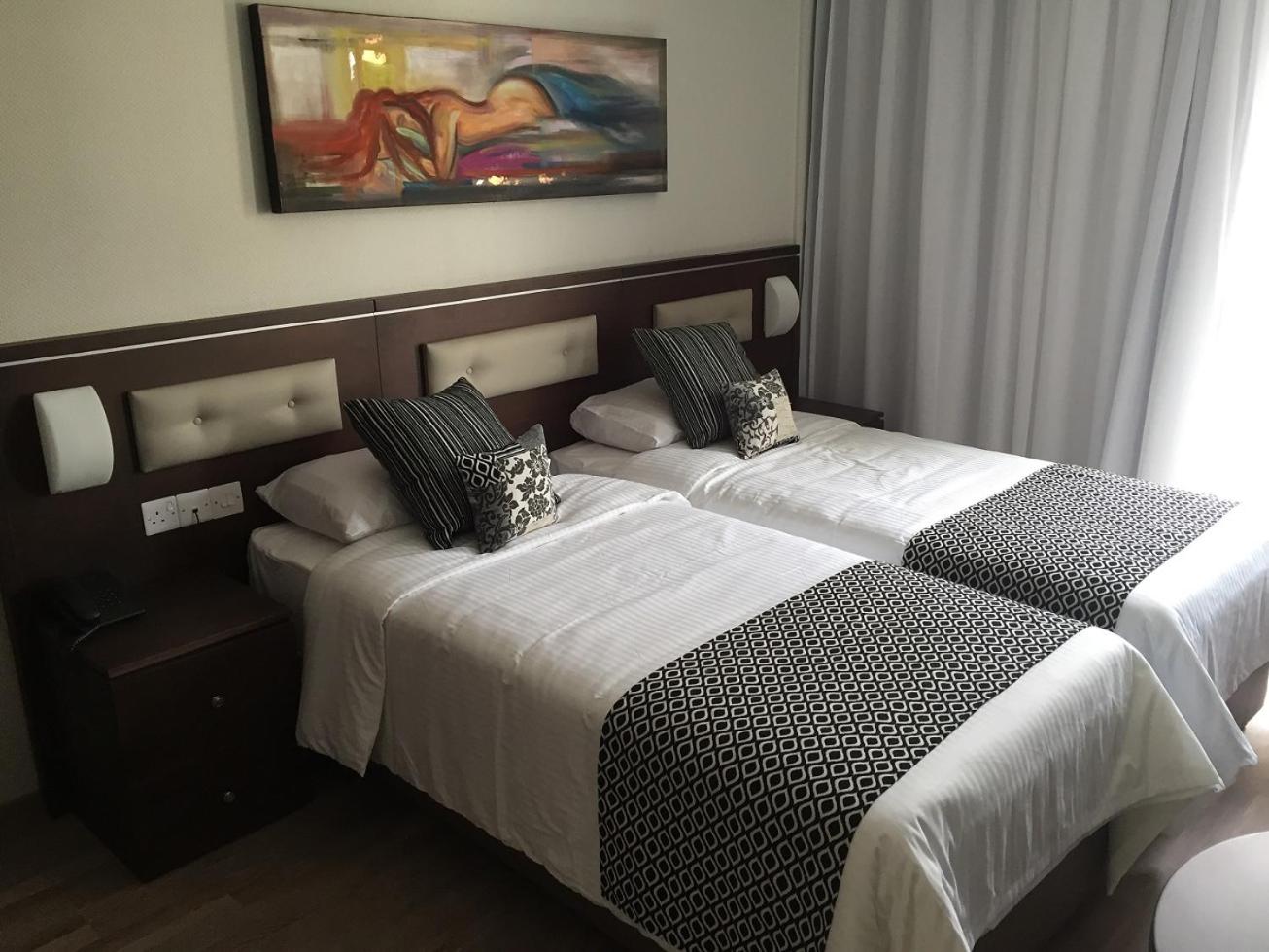 Double or Twin Room - Photo 1