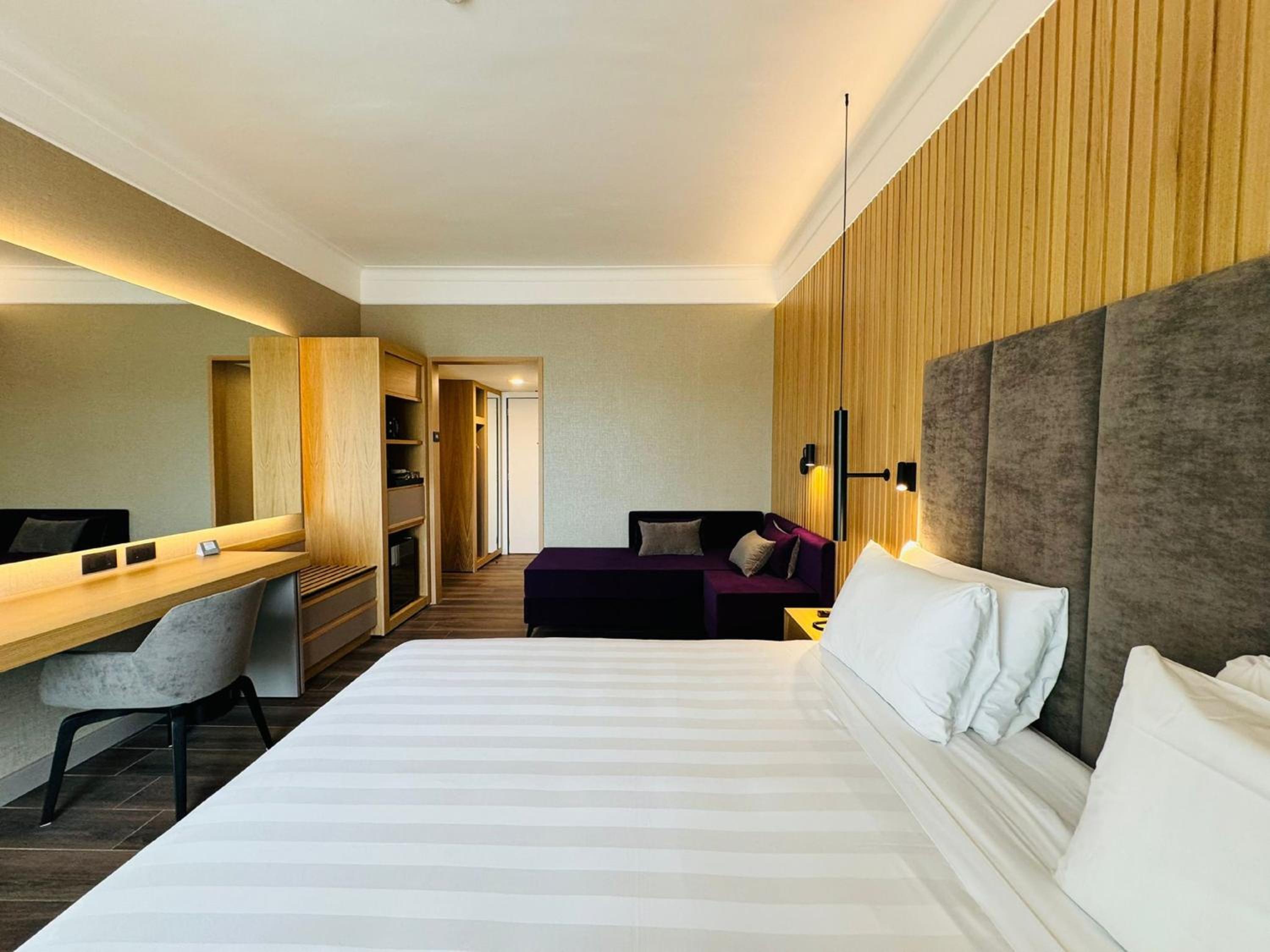 Premium Room - Photo 2