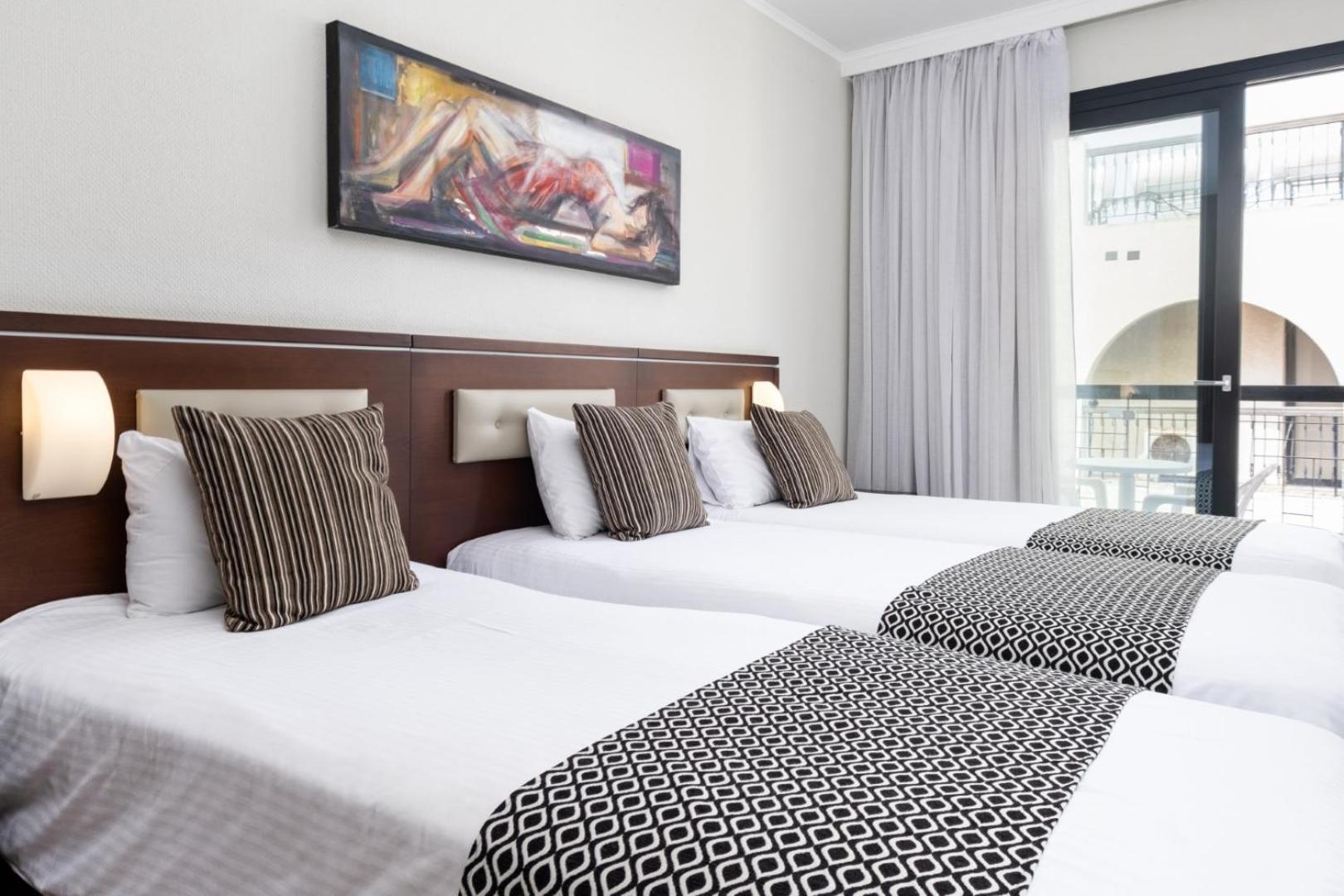 Triple Room - Photo 10