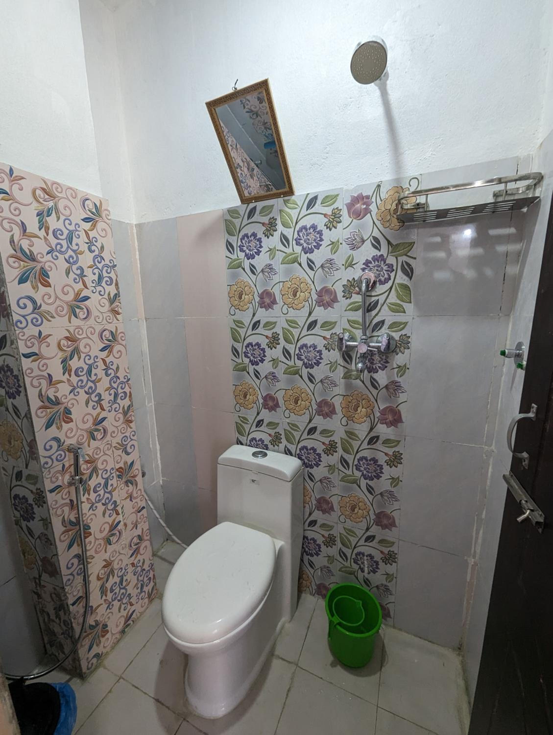 Double Room With Private Bathroom photo 2