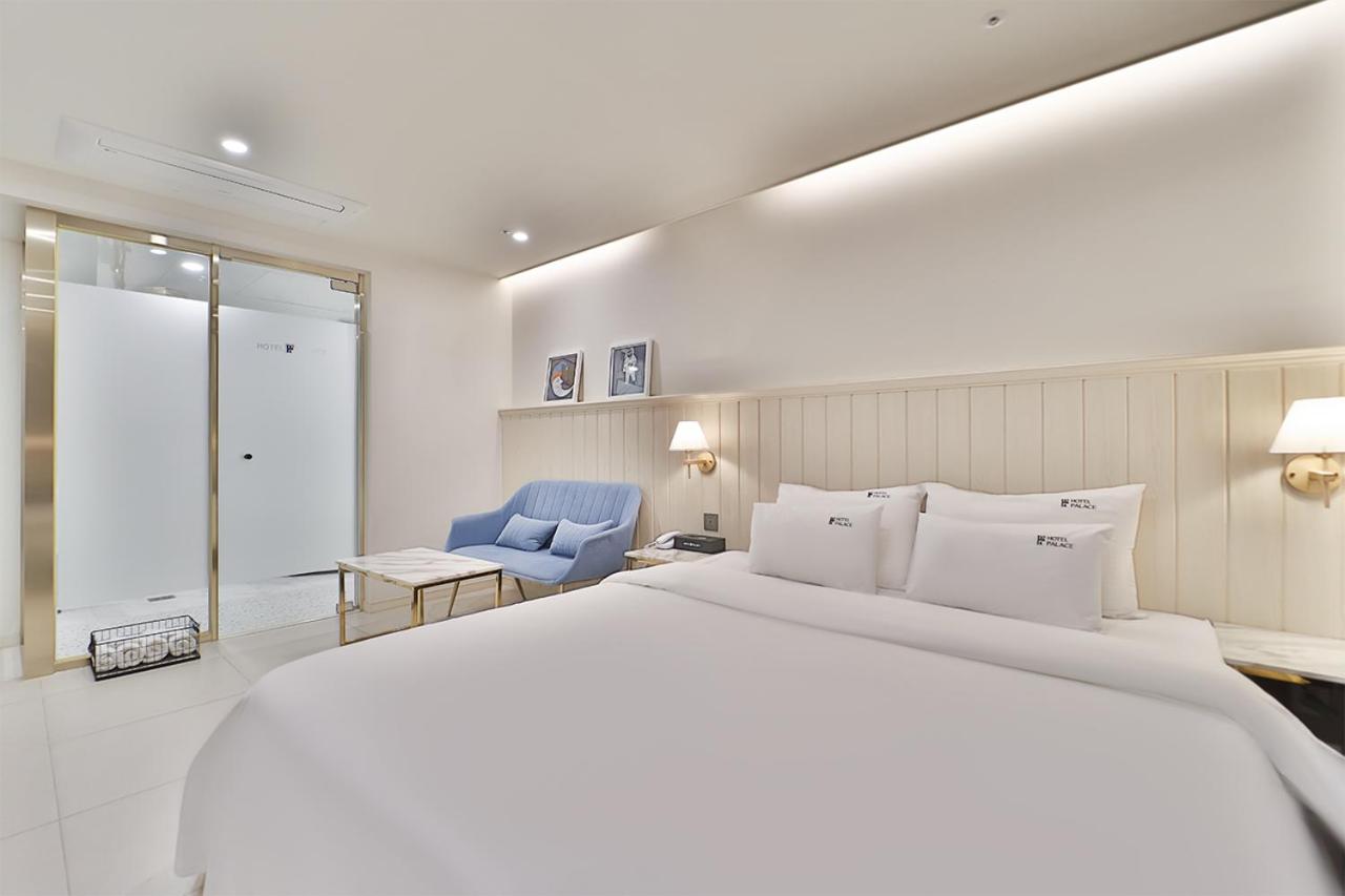 Premium Double Room - Photo 1