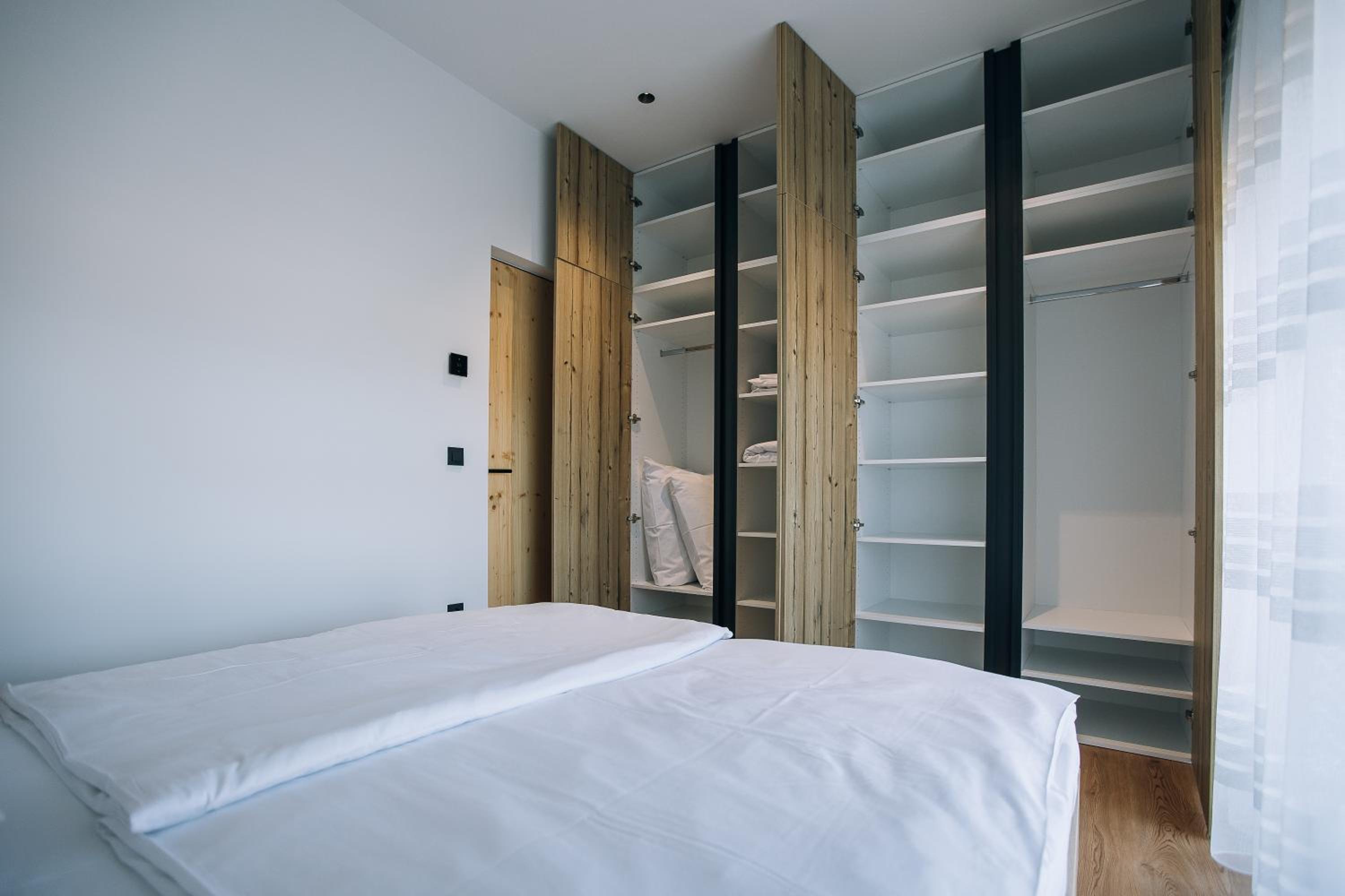 Two-Bedroom Apartment - Photo 3