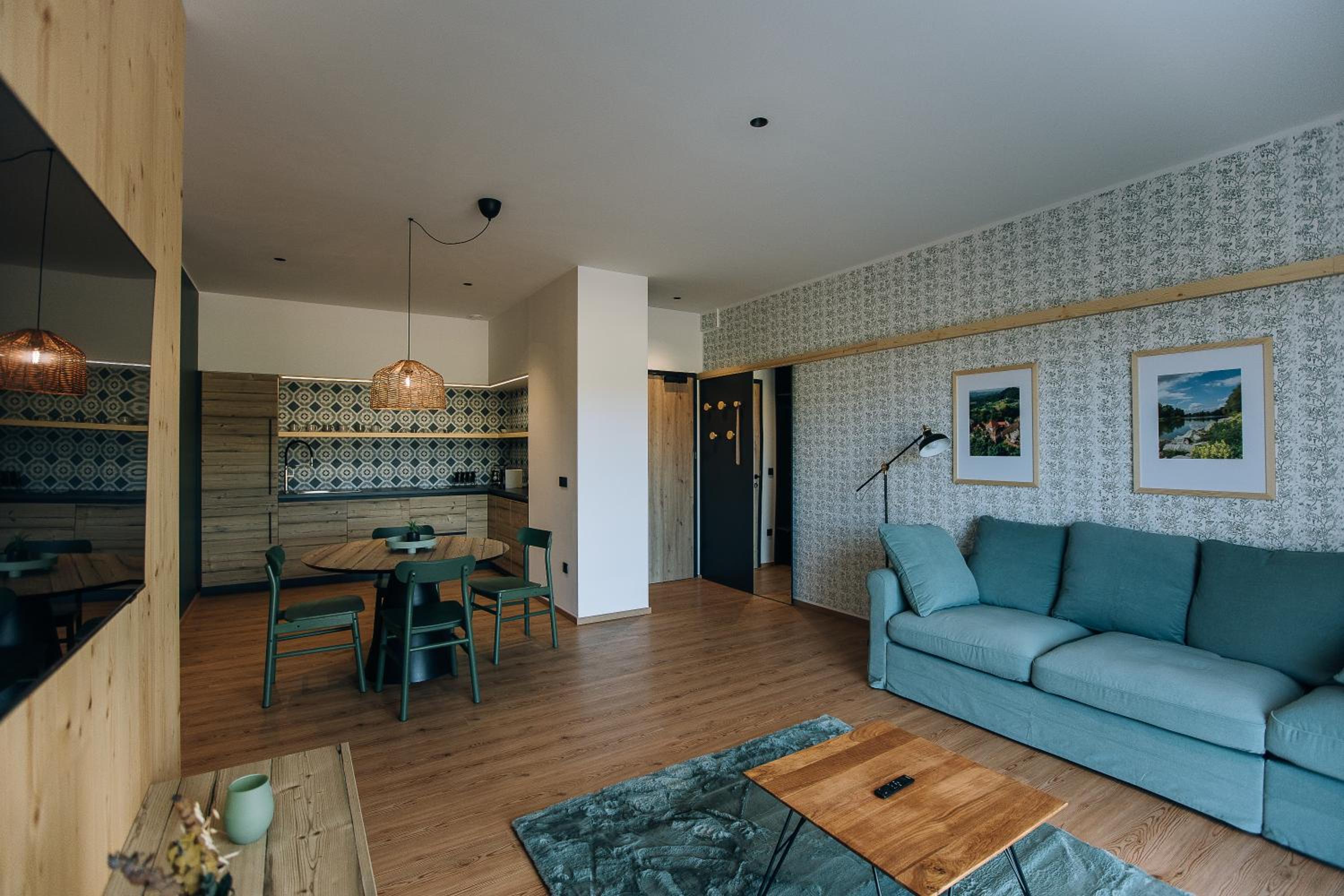 Two-Bedroom Apartment - Photo 9