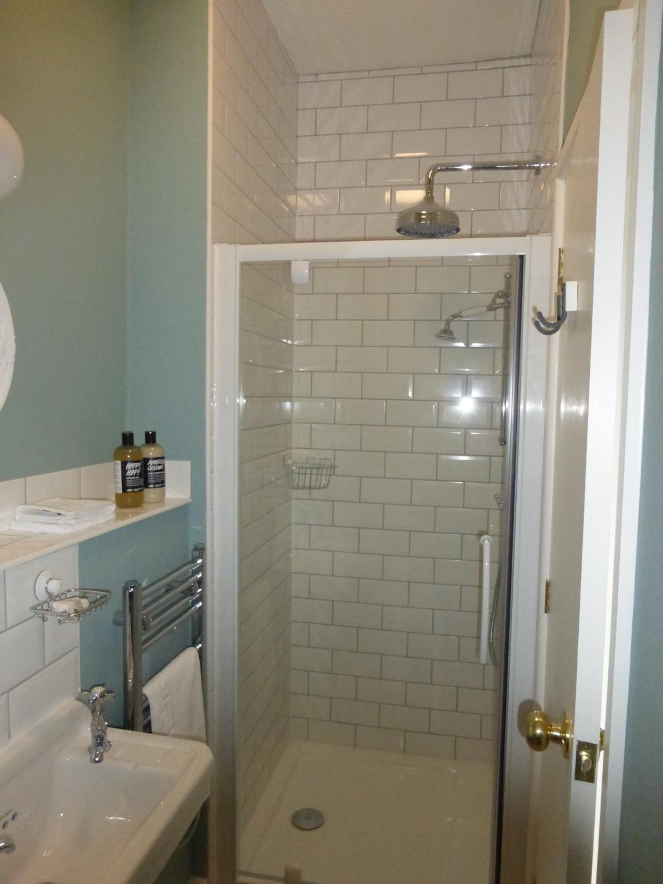 Standard Double Or Twin Room photo 3