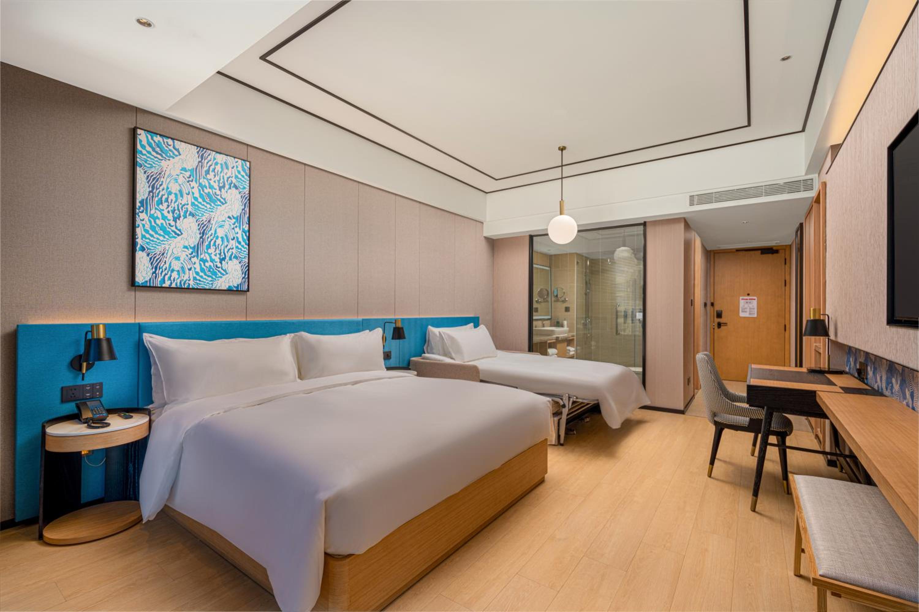 King Room with Sofa Bed photo 2