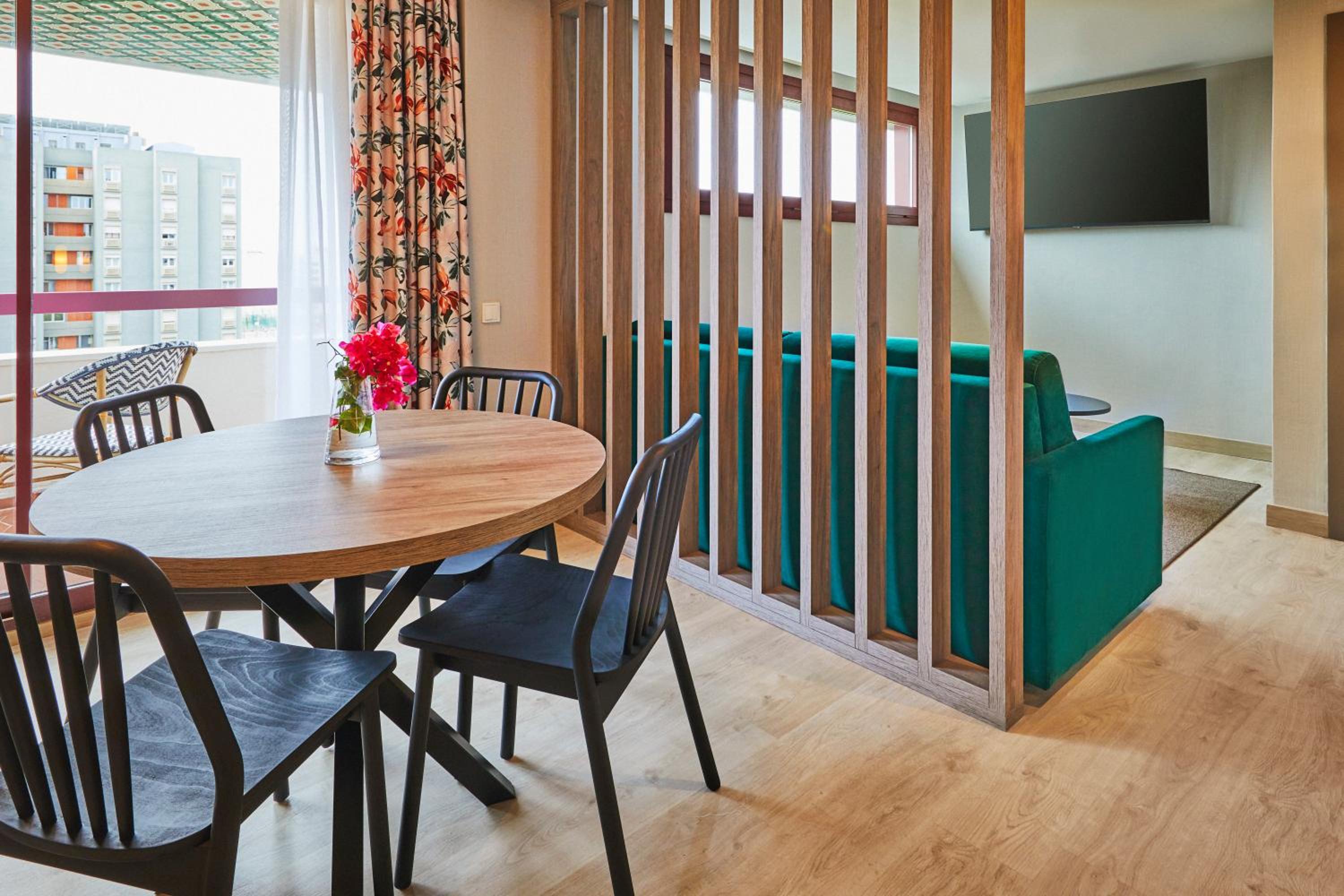 Triple Suite with Terrace