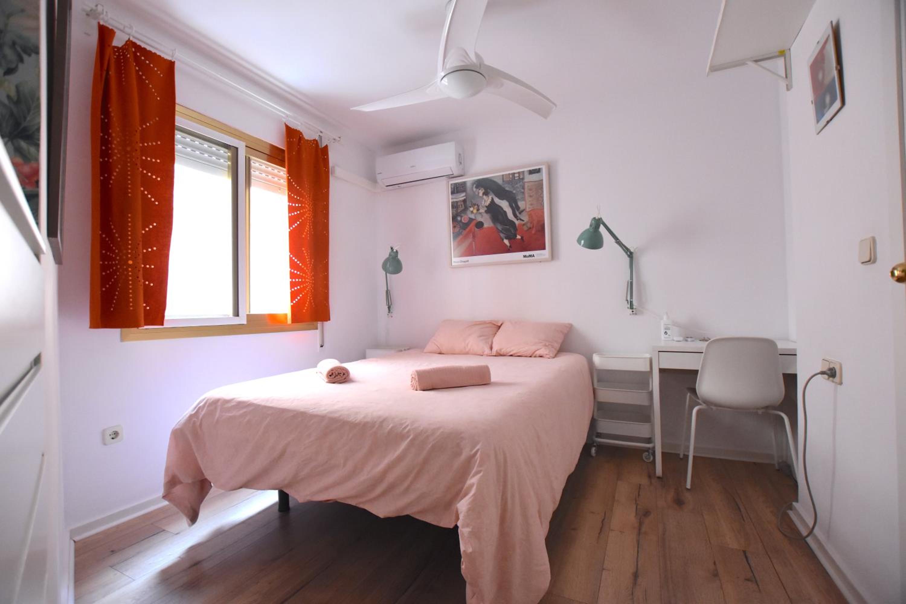 Double Room with Private External Bathroom