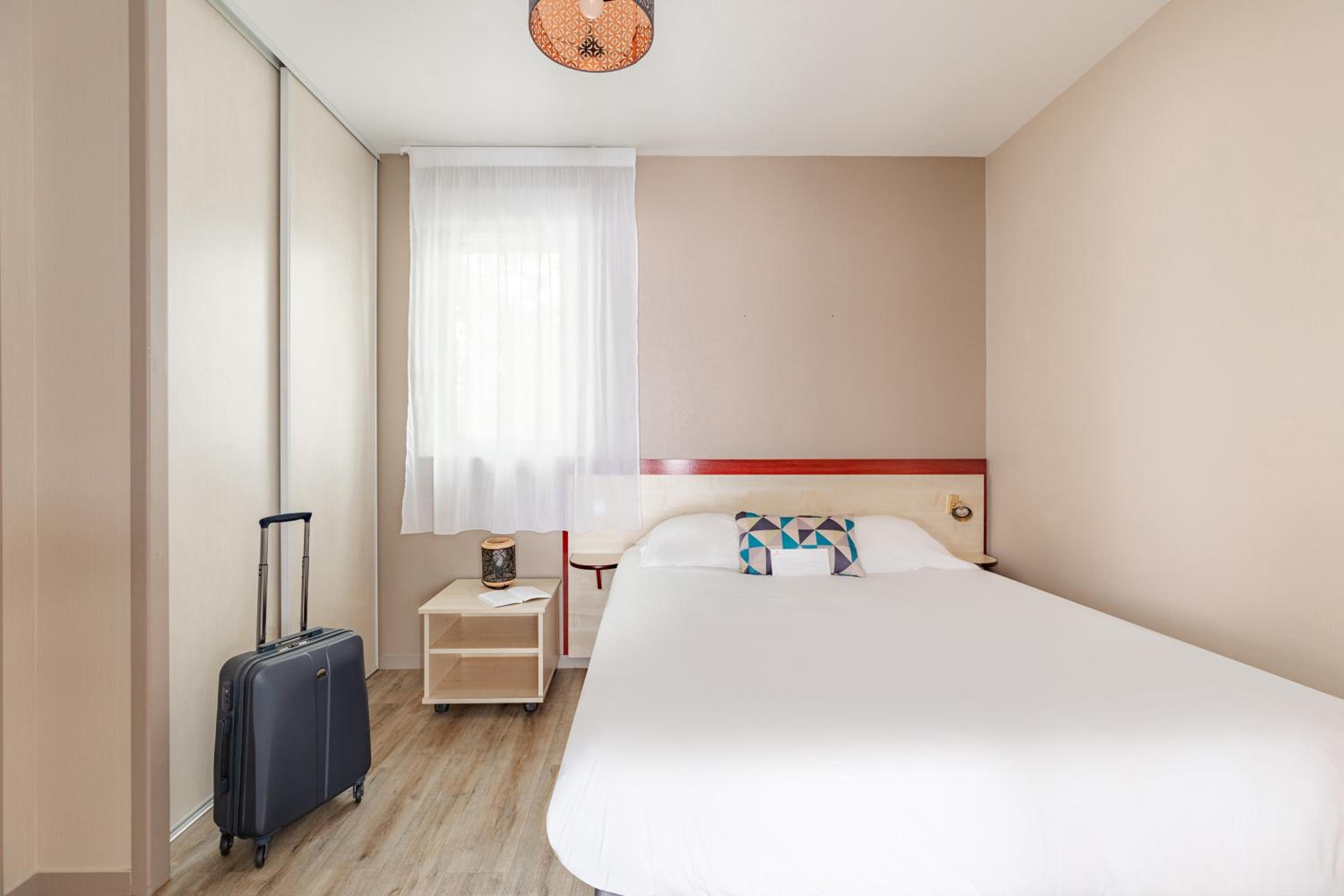 Apartment (4 Adults) - Photo 9