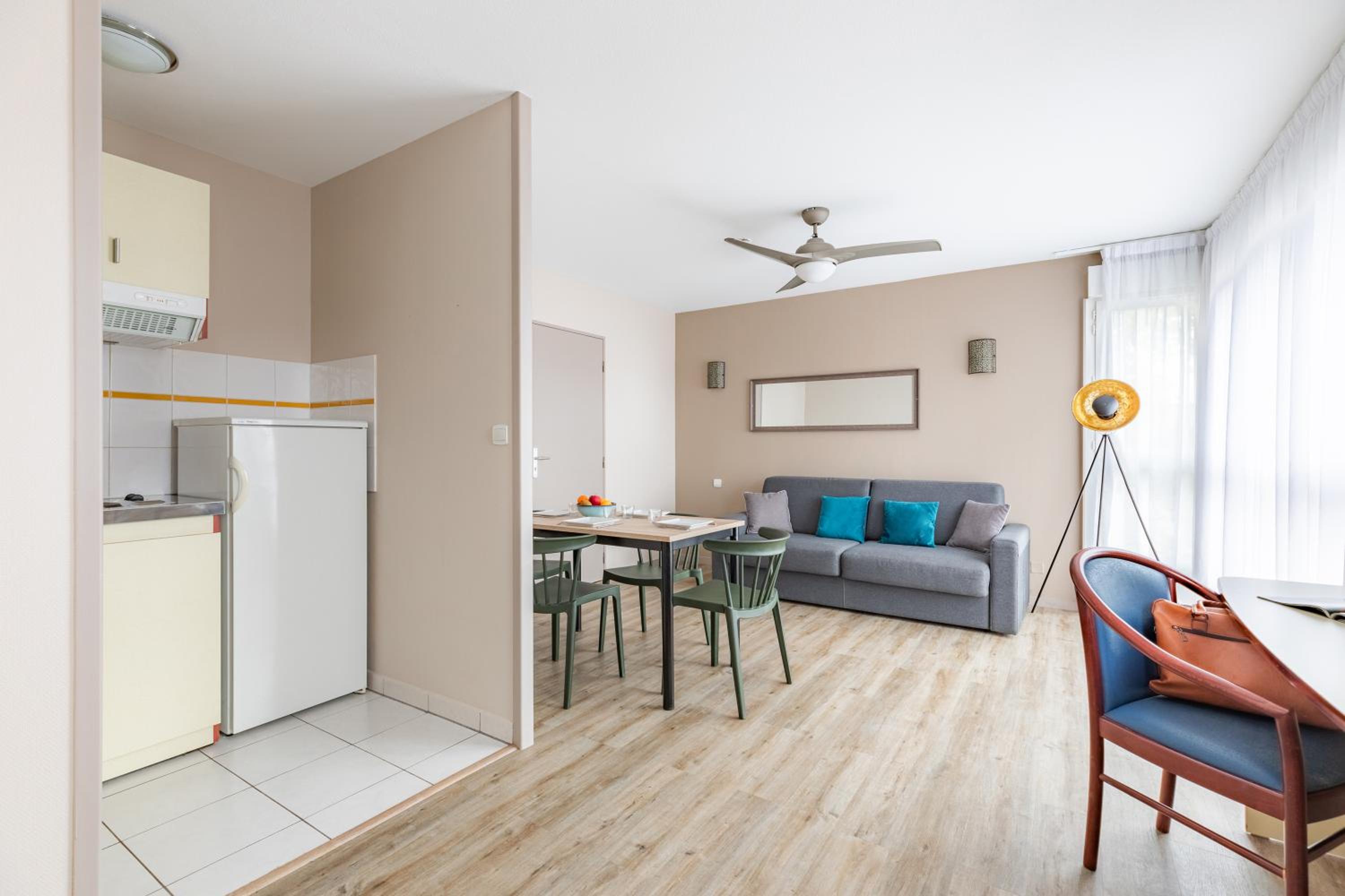 Apartment (4 Adults) - Photo 5
