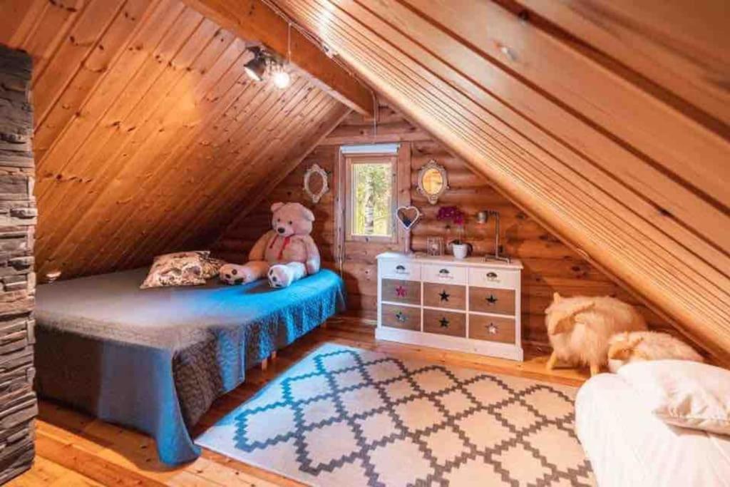 Chalet photo 1