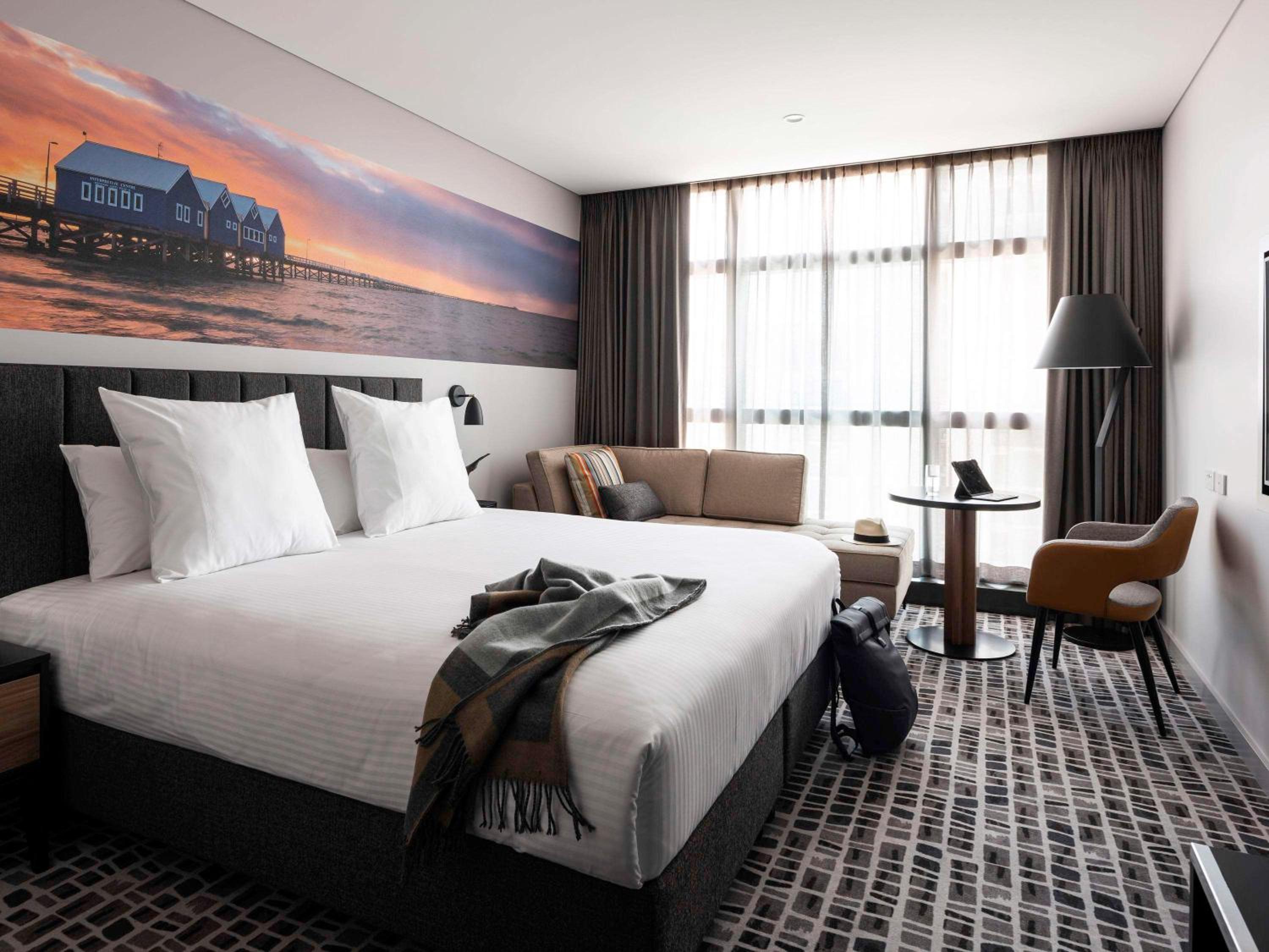 Superior King Room - Photo 1
