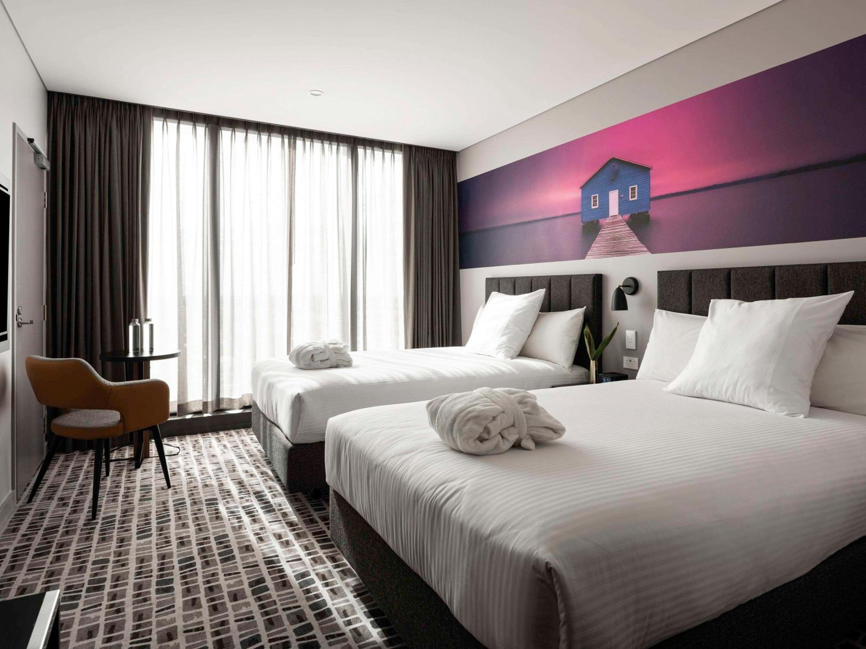 Deluxe Double Room with Two Double Beds - Photo 1