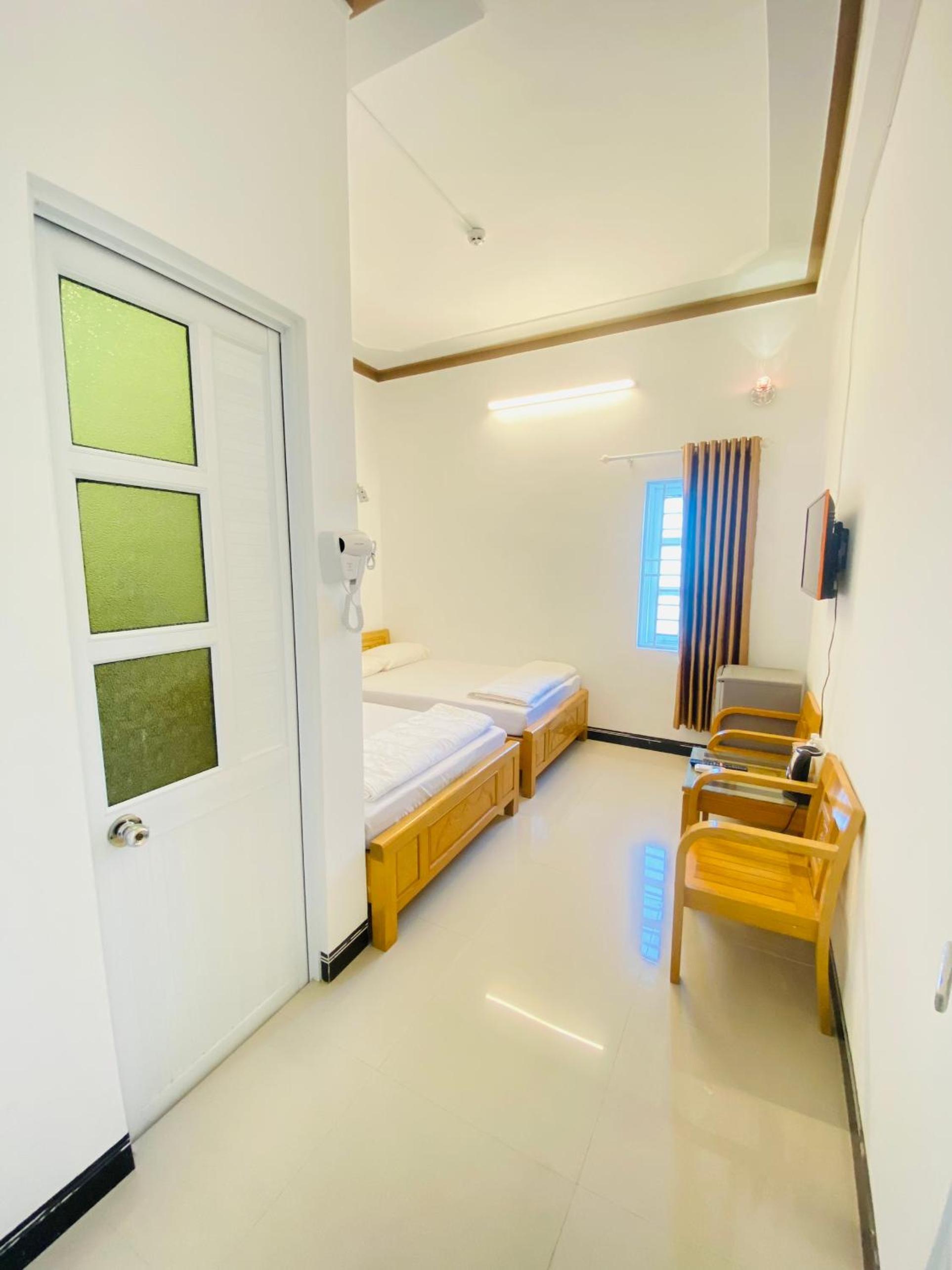 Standard Twin Room photo 3