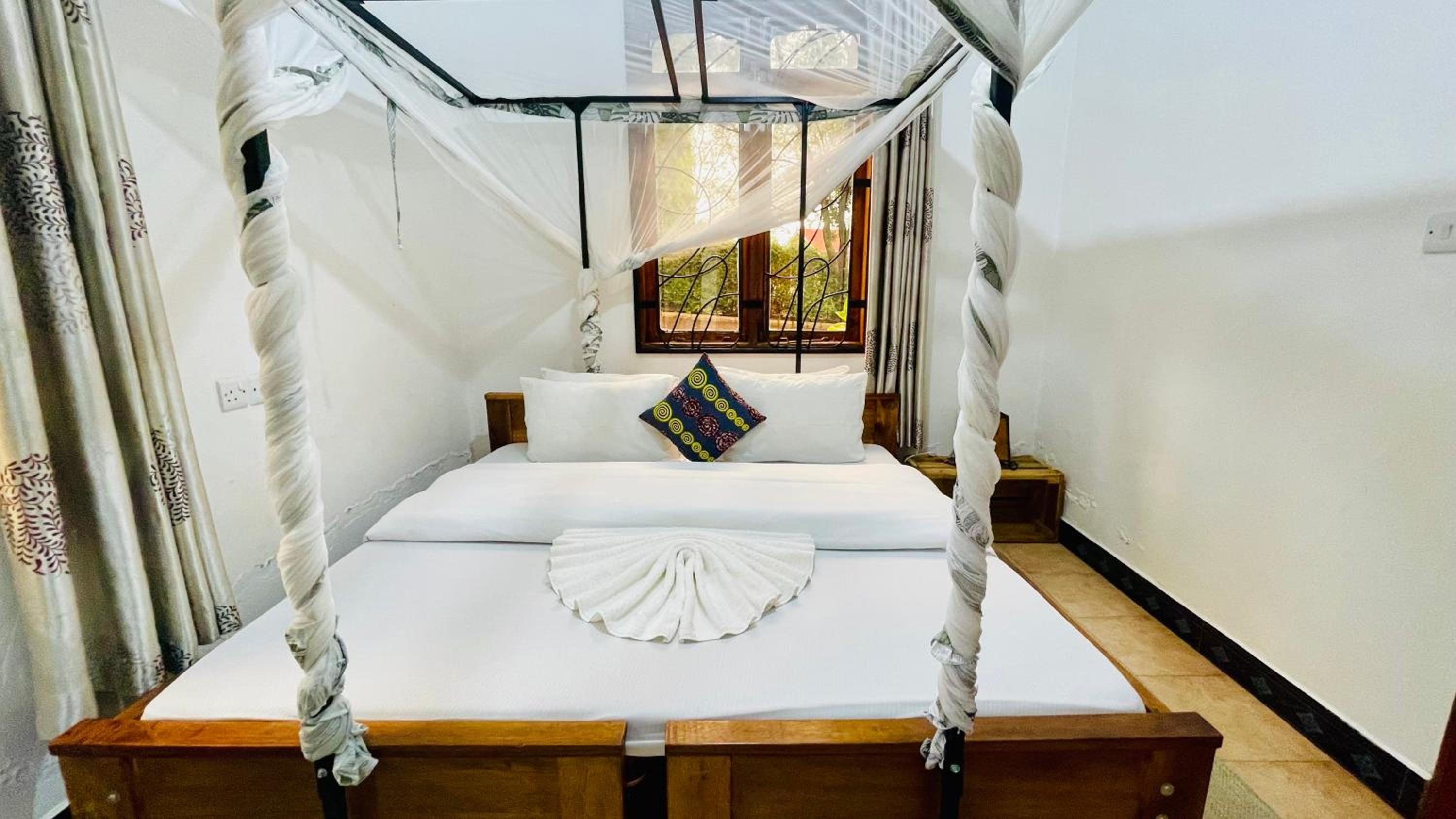 Double Room with Private Bathroom photo 1