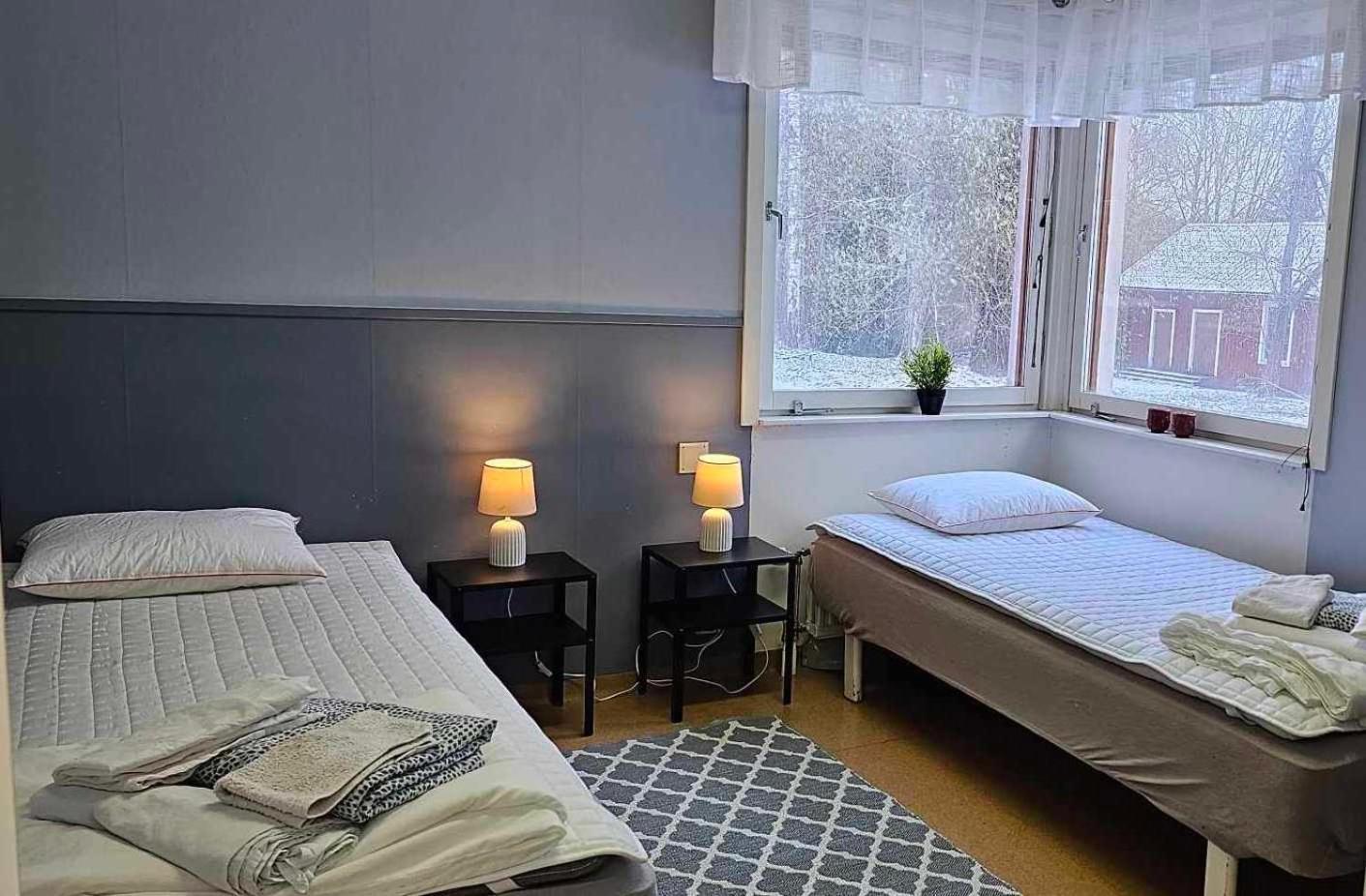 Double Room with Private Bathroom - Photo 7