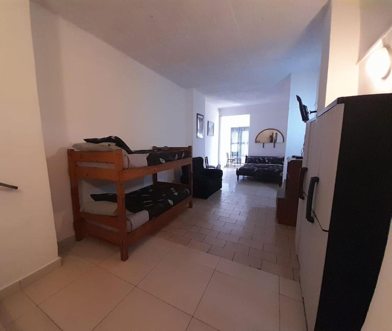 Family Apartment photo 2