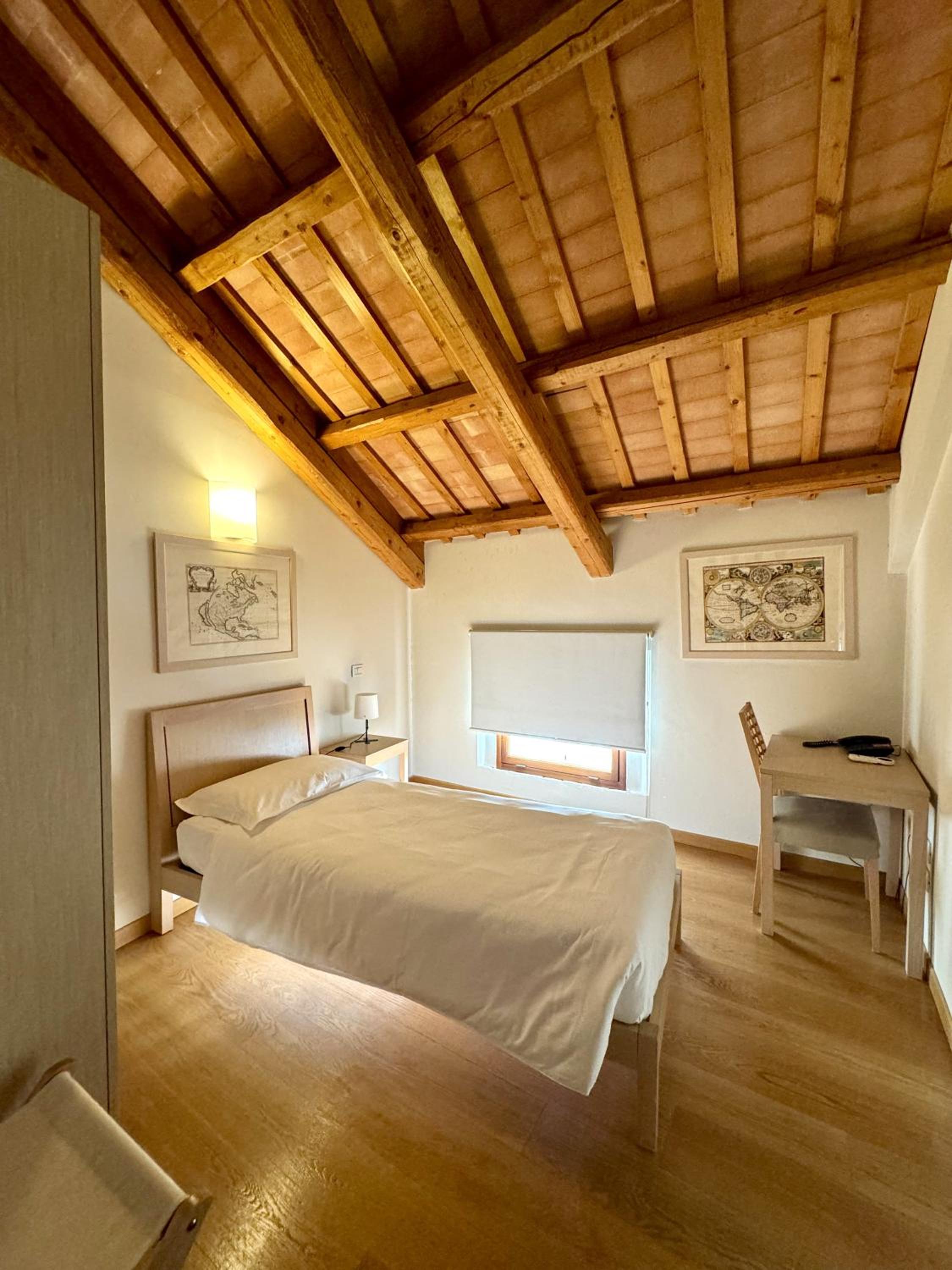 Single Room photo 1