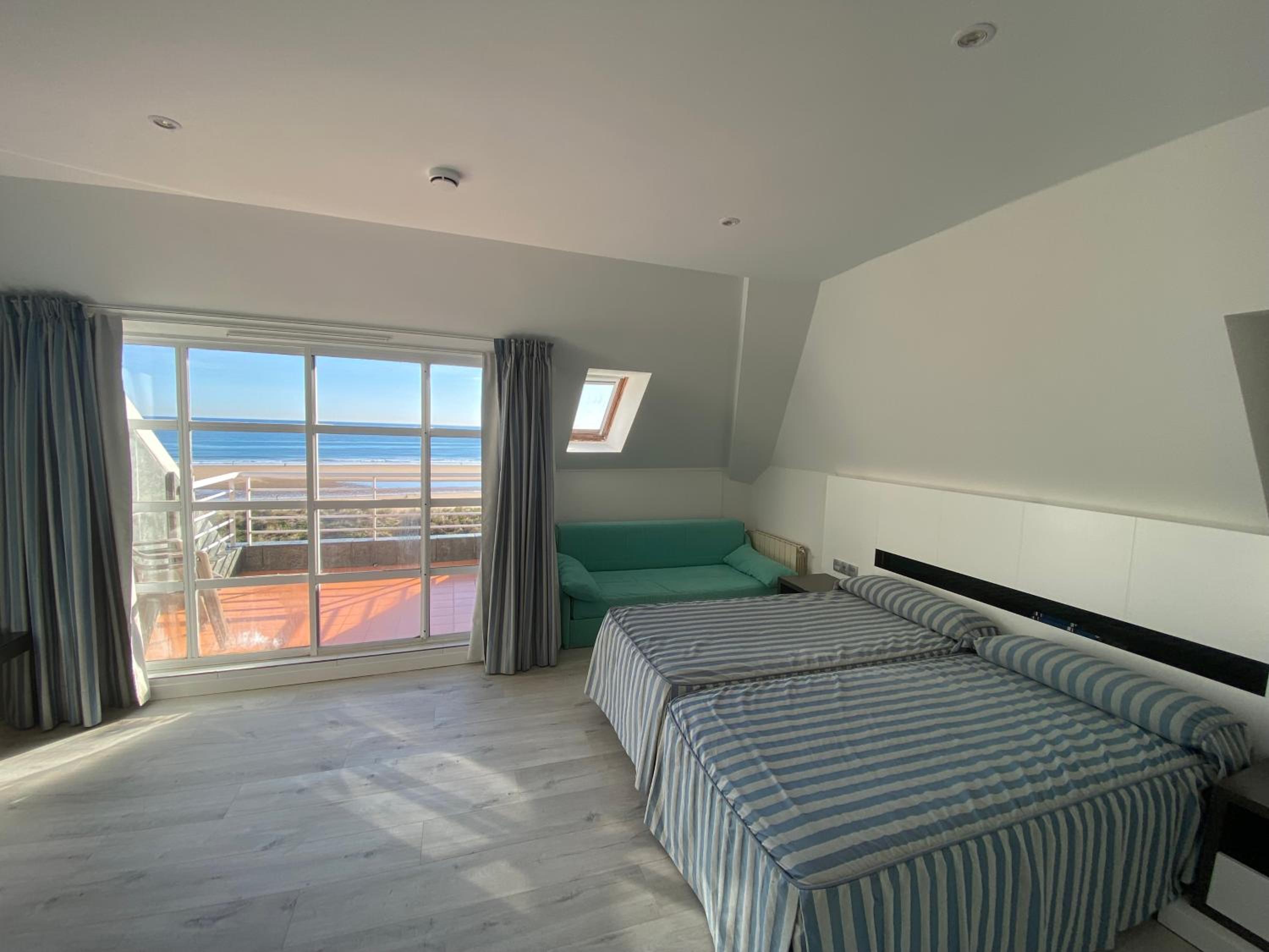 Habitación Doble o con Dos Camas Superior con Vista al Mar Habitación Doble o con Dos Camas Superior con Vista al Mar