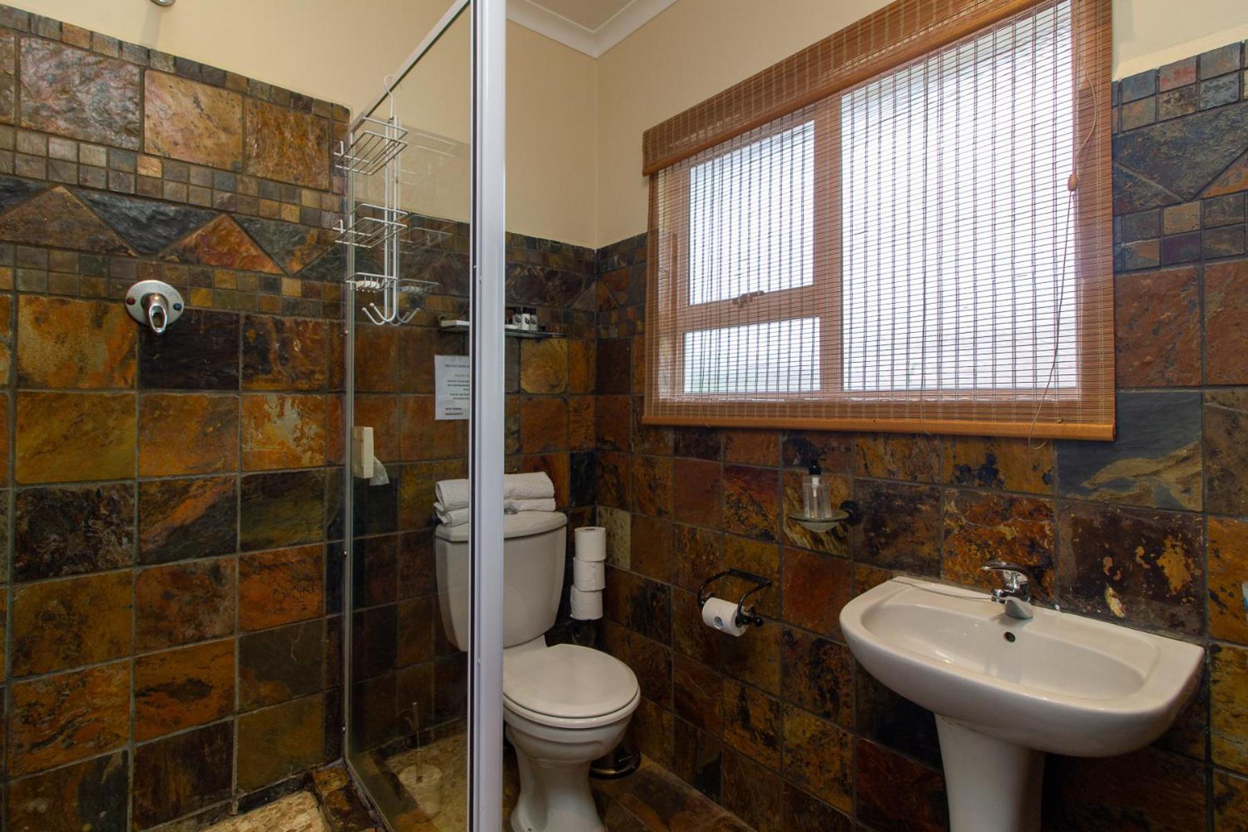 Apartment - Photo 5