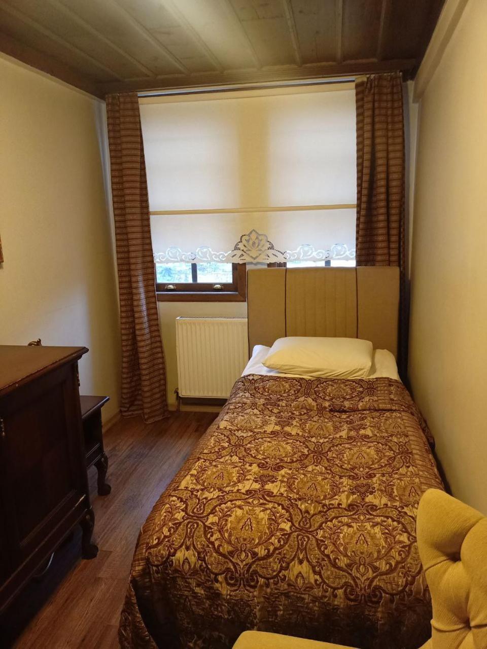 Budget Single Room