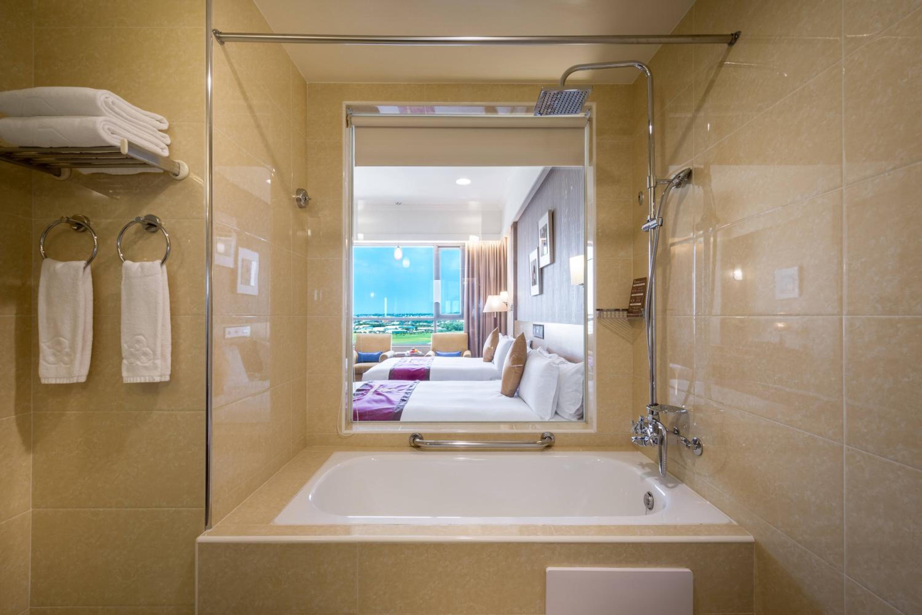 Premium Deluxe Double Room photo 2
