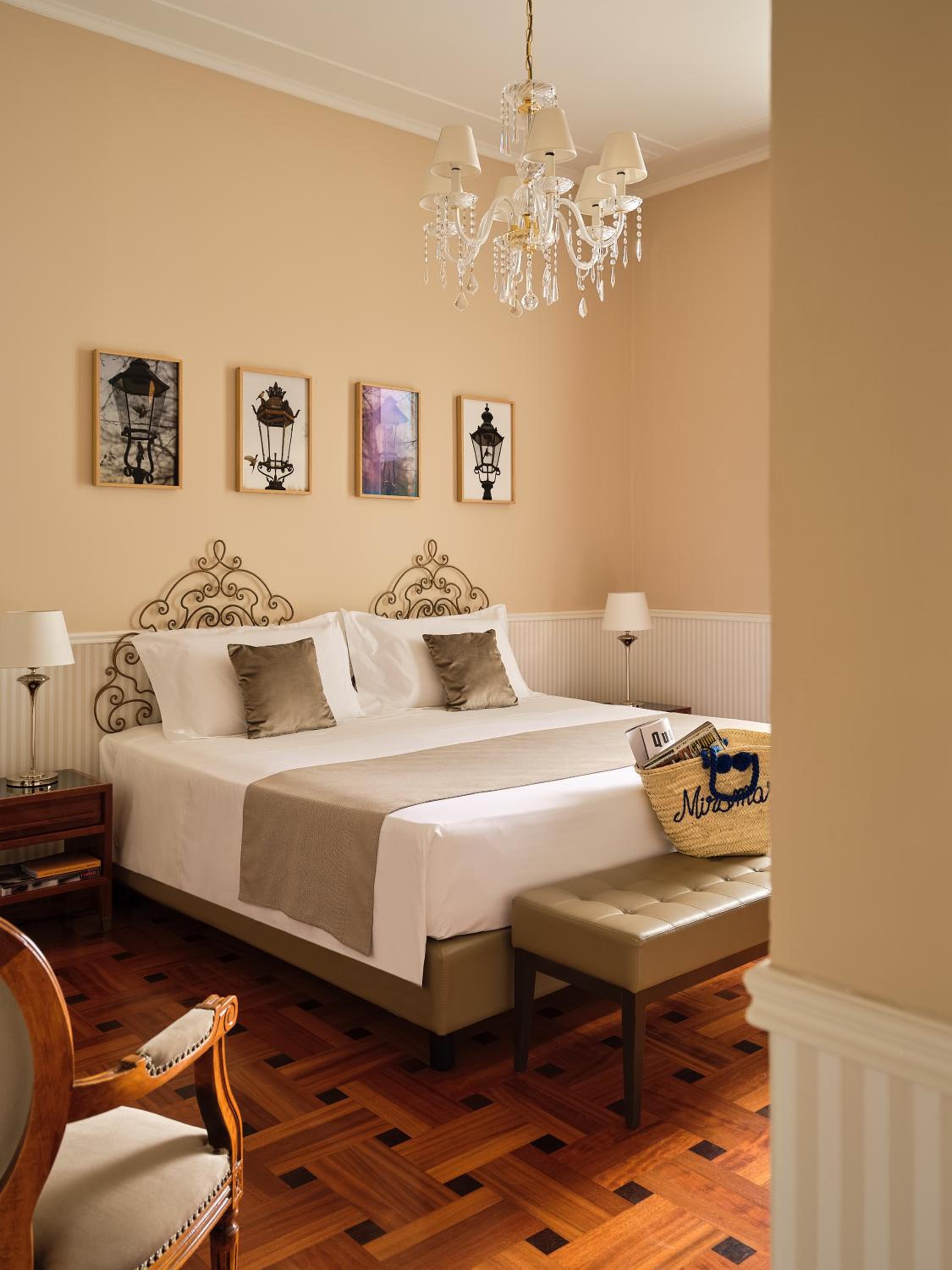 Deluxe Suite with Sea View and Terrace