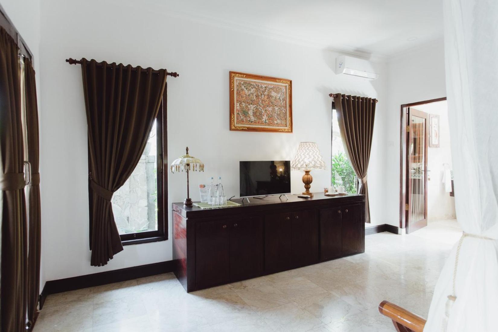 King Suite with Spa Bath photo 1