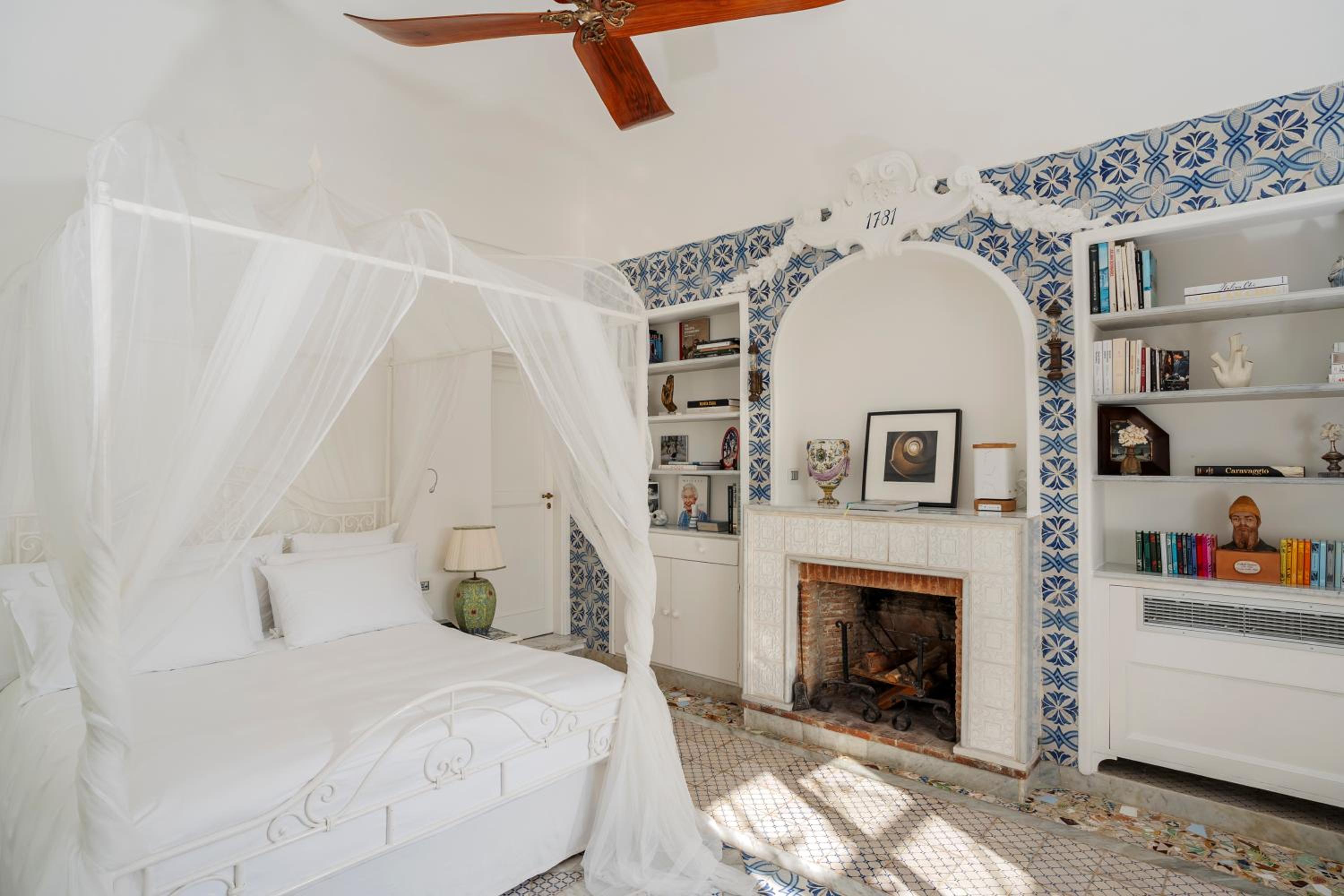 Junior Suite - Photo 11