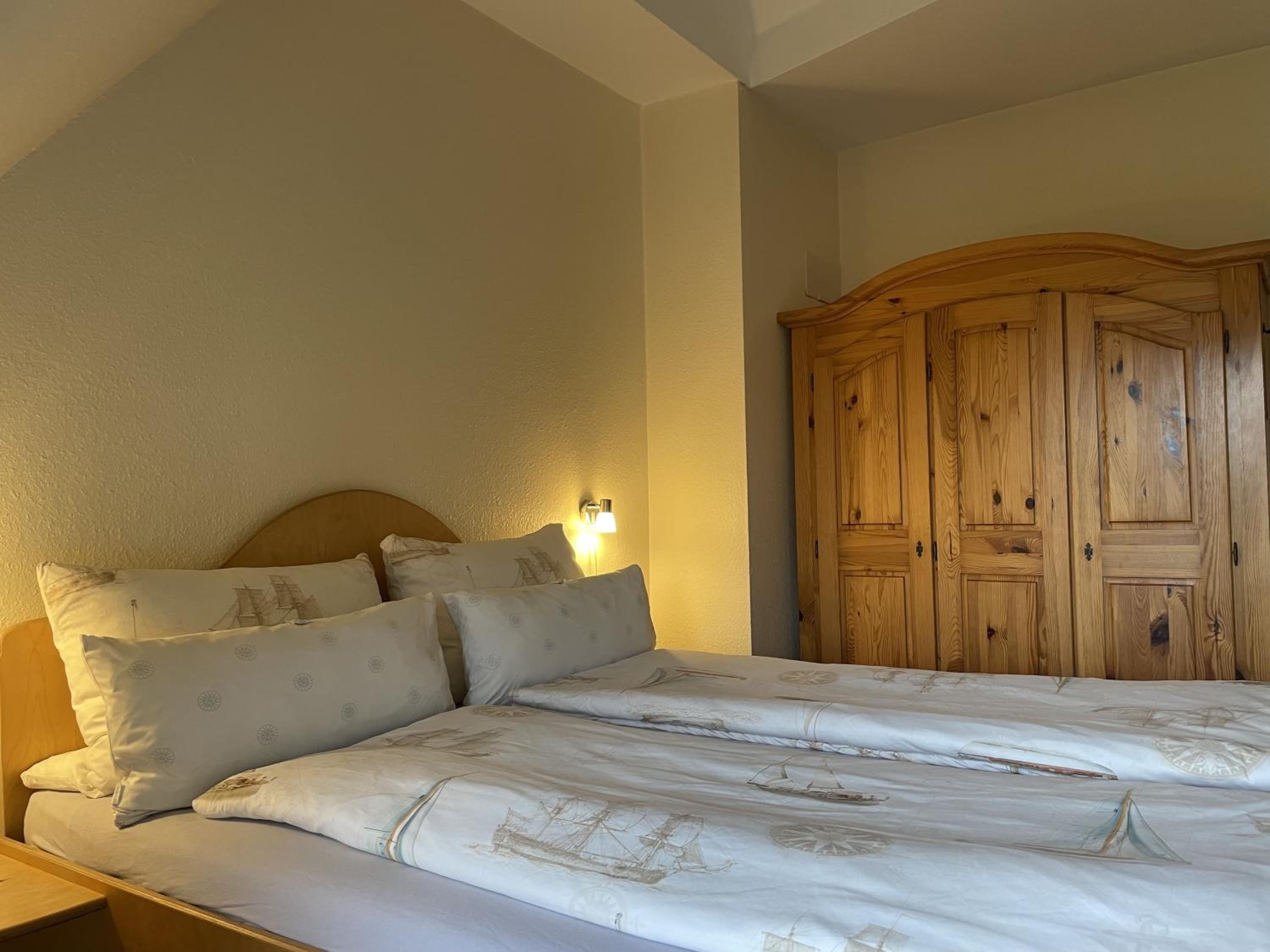 Double Room - Photo 4