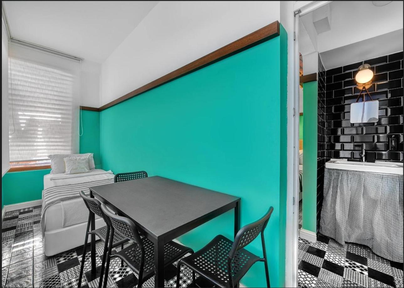 Family Room with Side Sea View photo 2