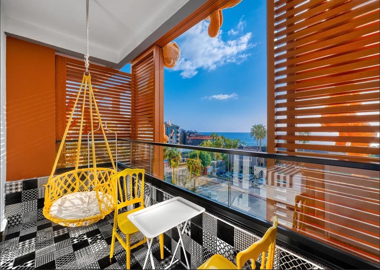 Deluxe Double Room with Sea View photo 2