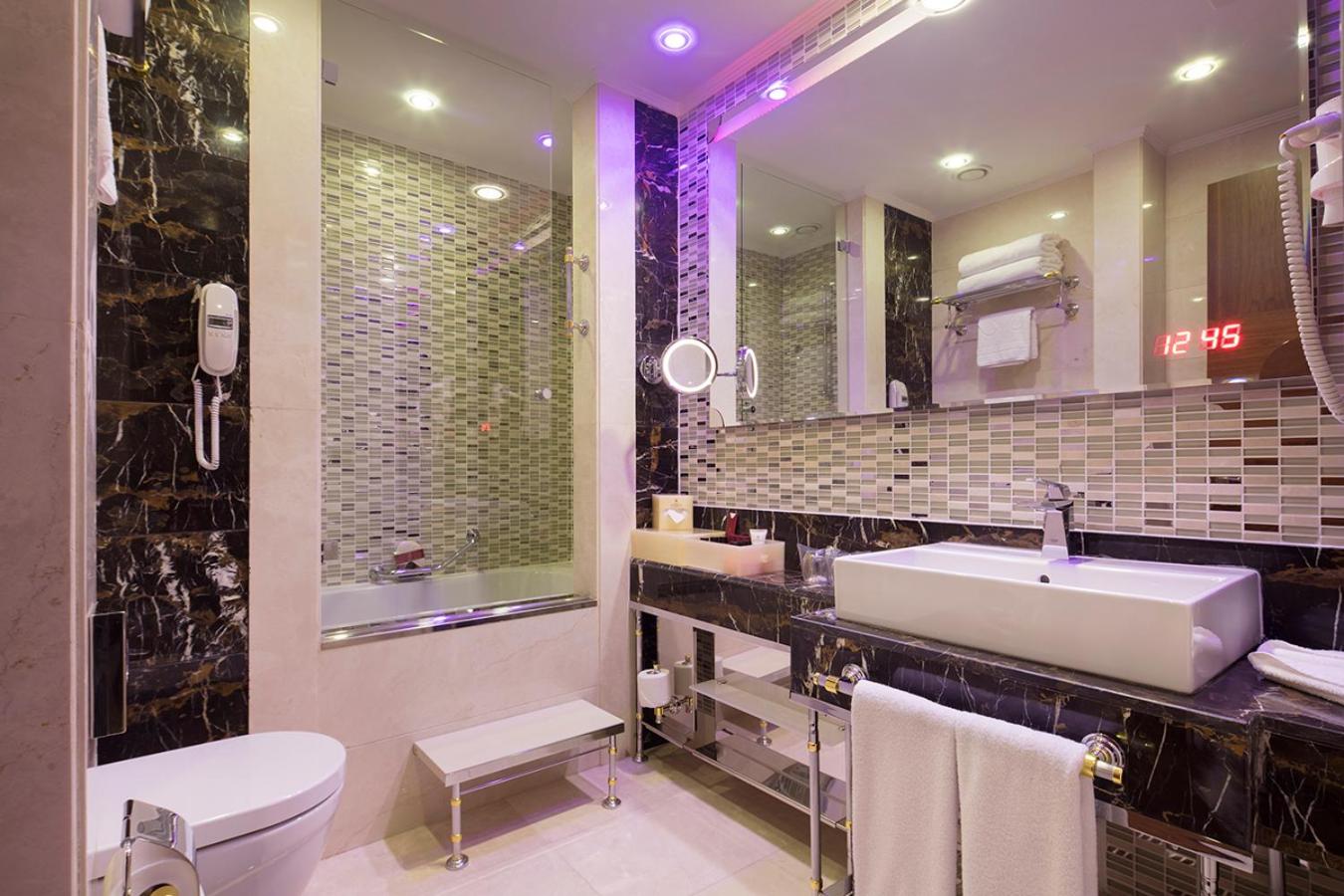 Superior Double Room - Photo 3