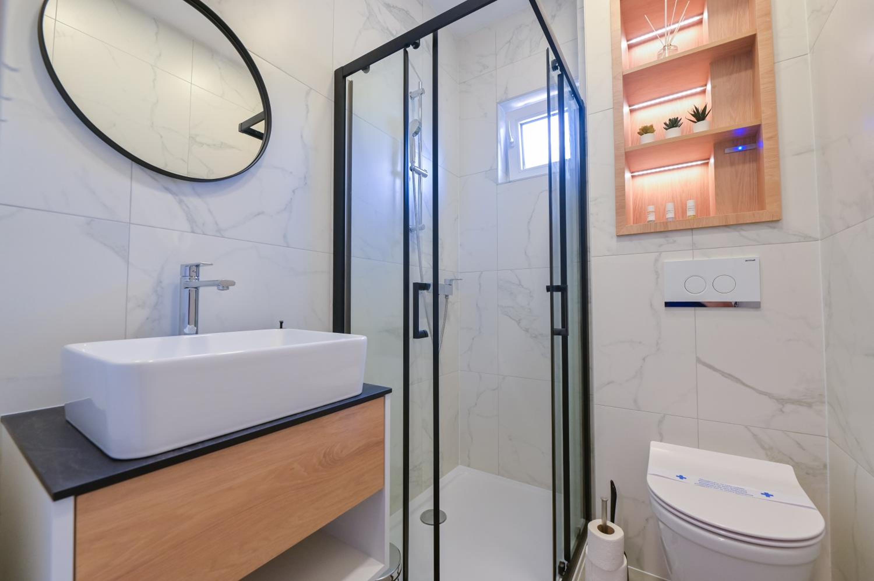 Two-Bedroom Apartment - Photo 9