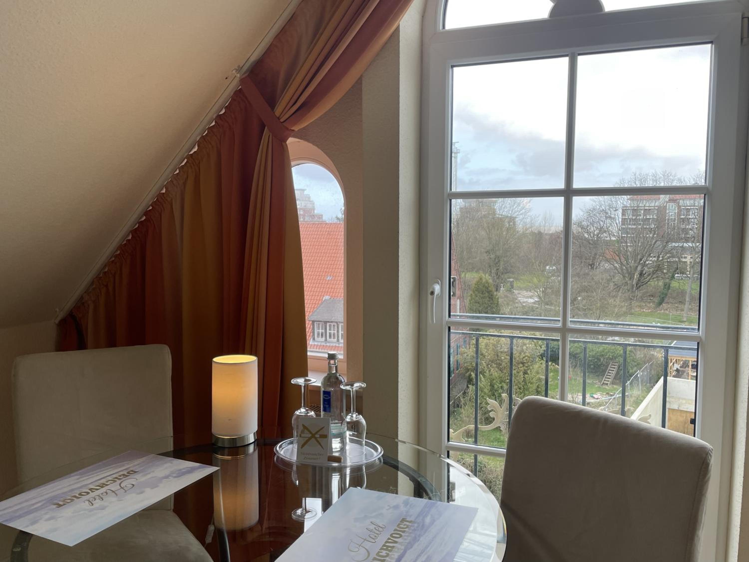 Double Room - Photo 16