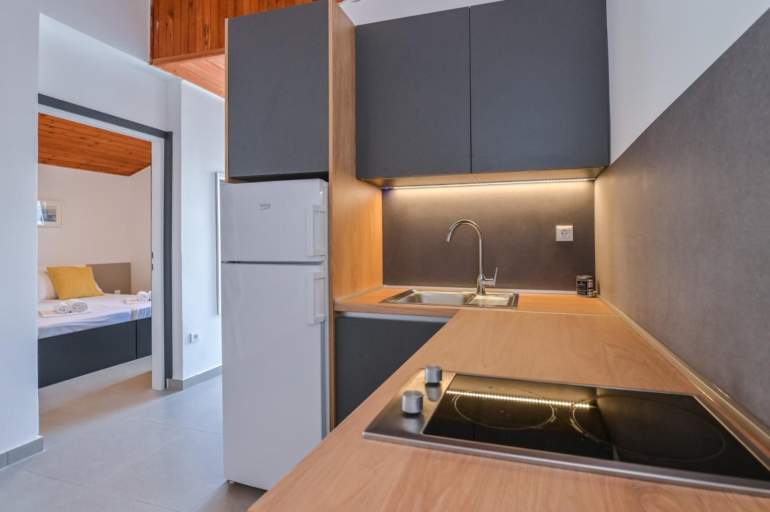 Two-Bedroom Apartment - Photo 11