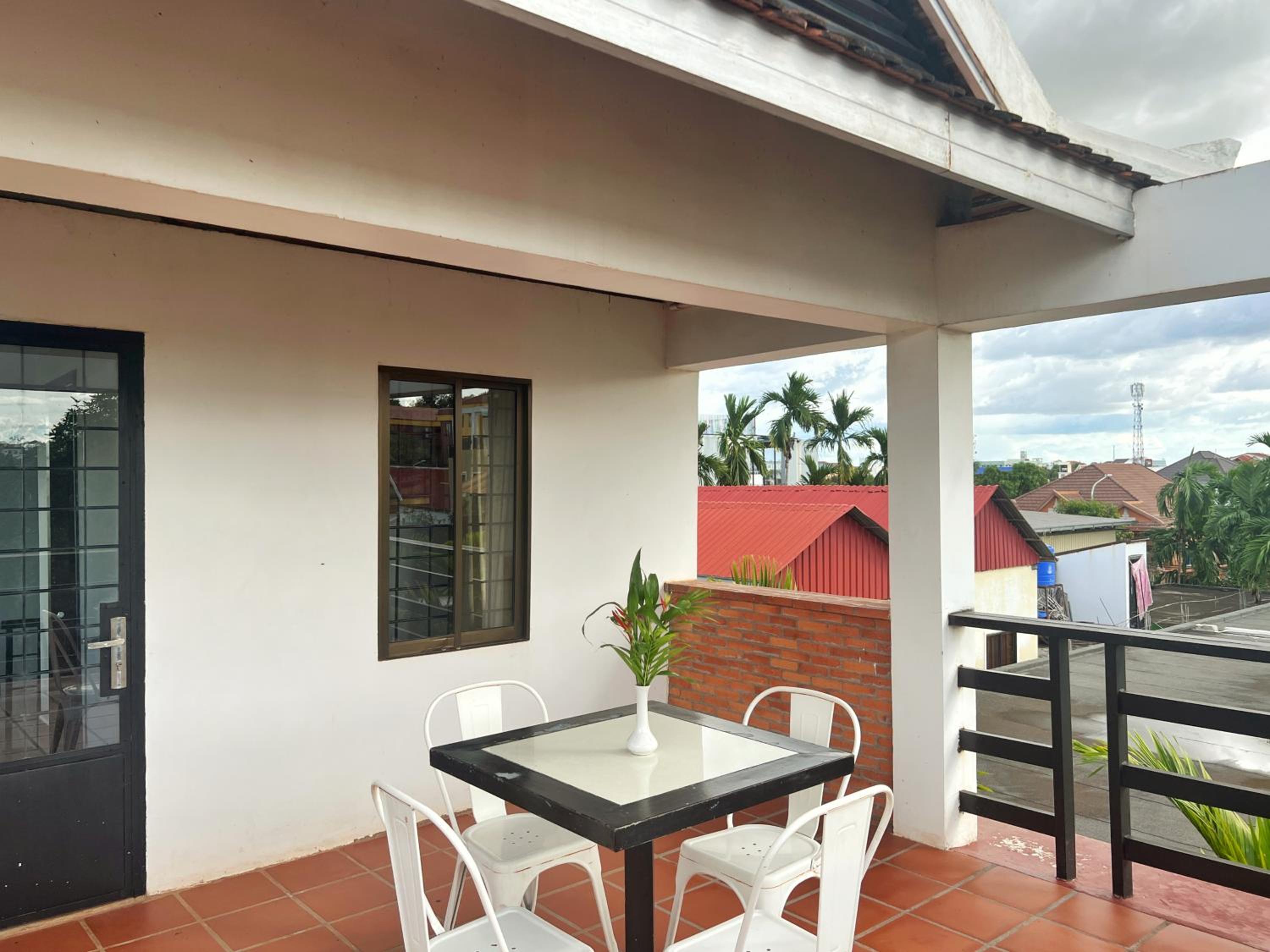 Private 2 Bedrooms Villa - Photo 23