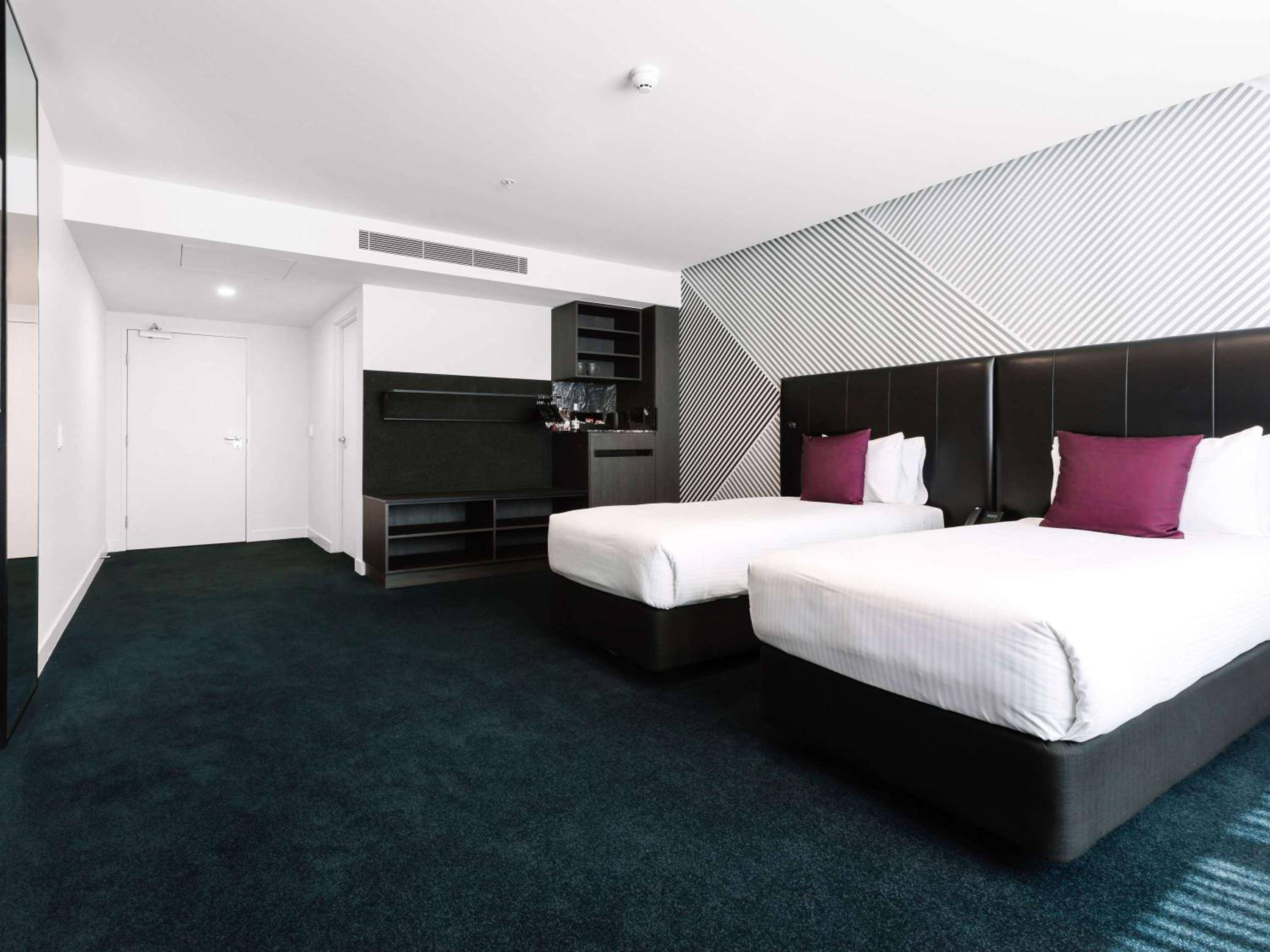 Accessible Superior Twin Room - Photo 1