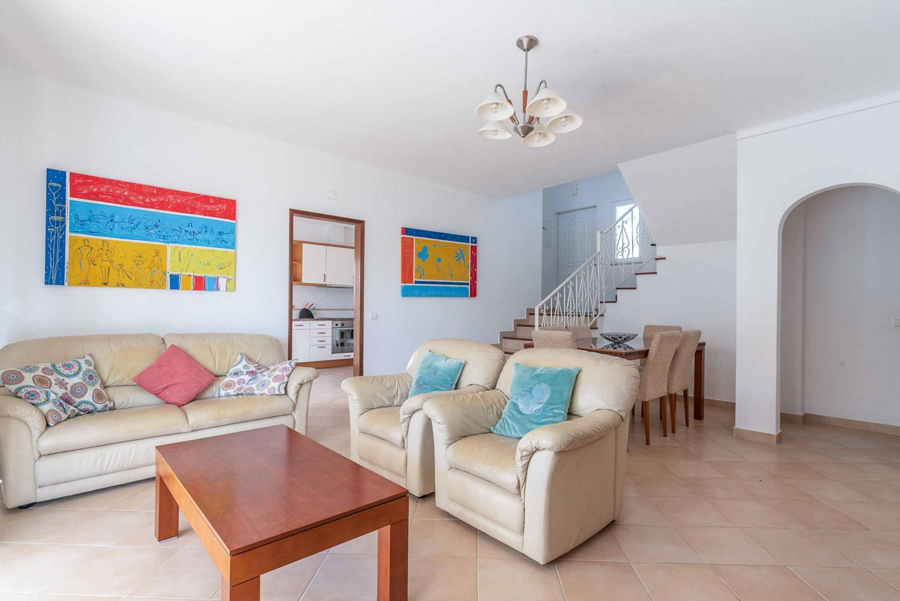 Villa photo 3