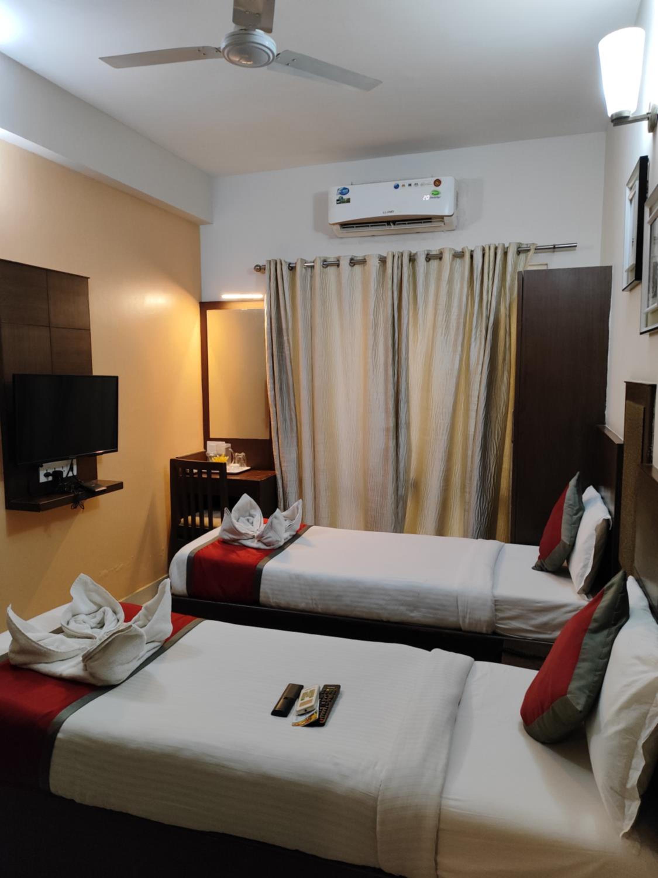 Deluxe Twin Room - Photo 1