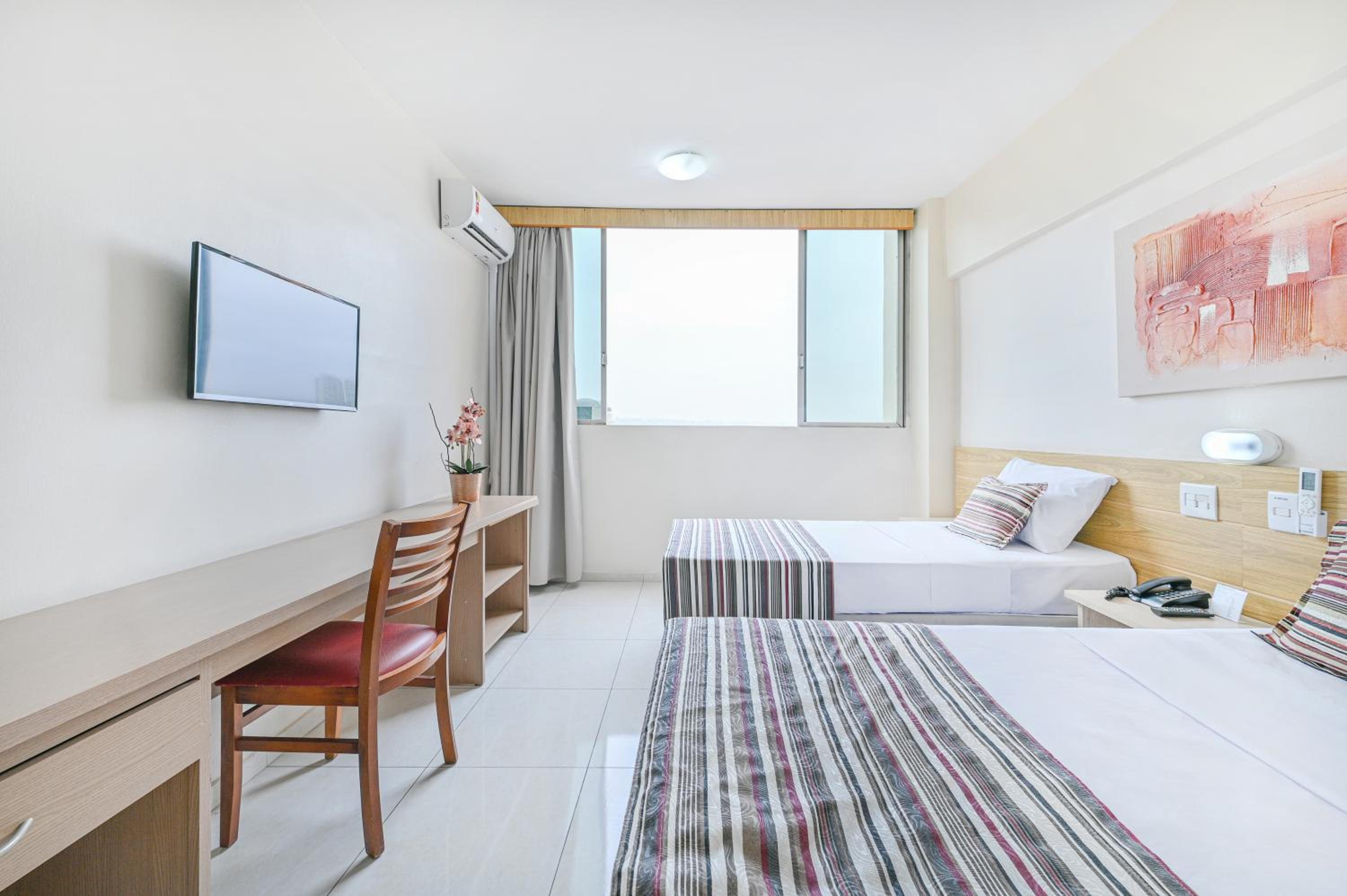 Double Room - Photo 5