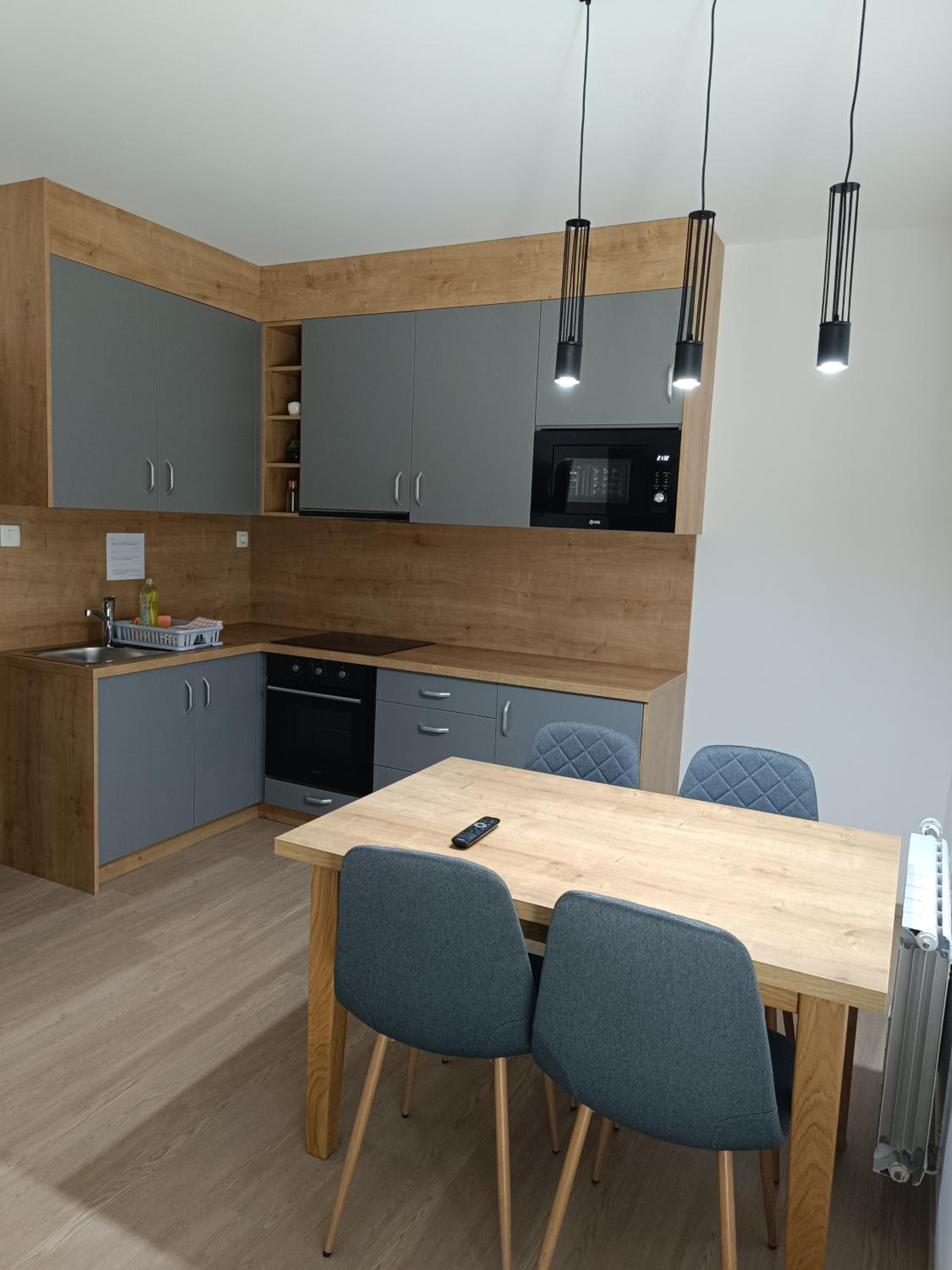 One-Bedroom Apartment with Terrace - Photo 1