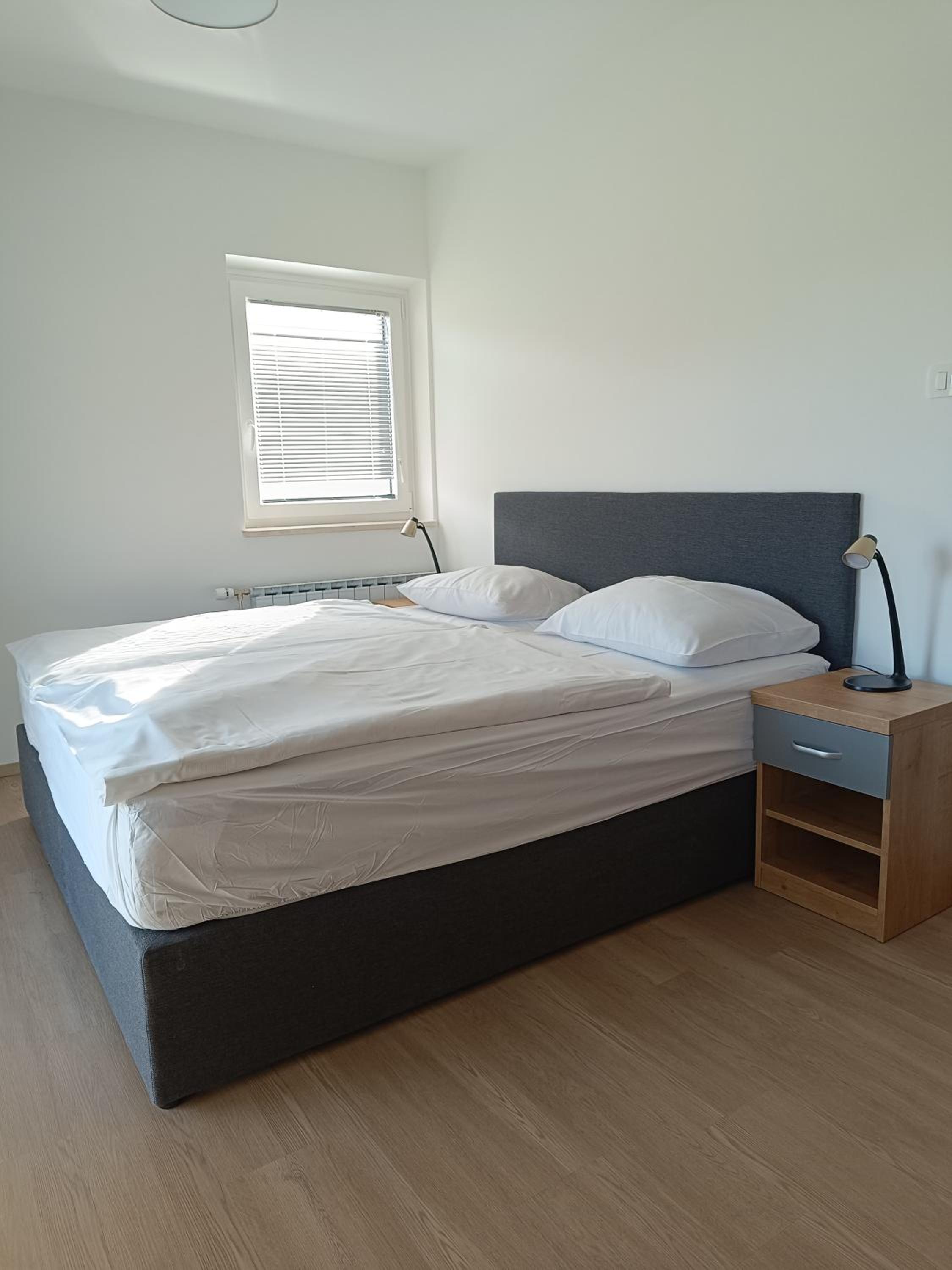 Two-Bedroom Apartment with Balcony photo 3
