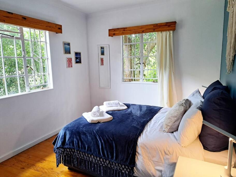 Three-Bedroom House photo 1