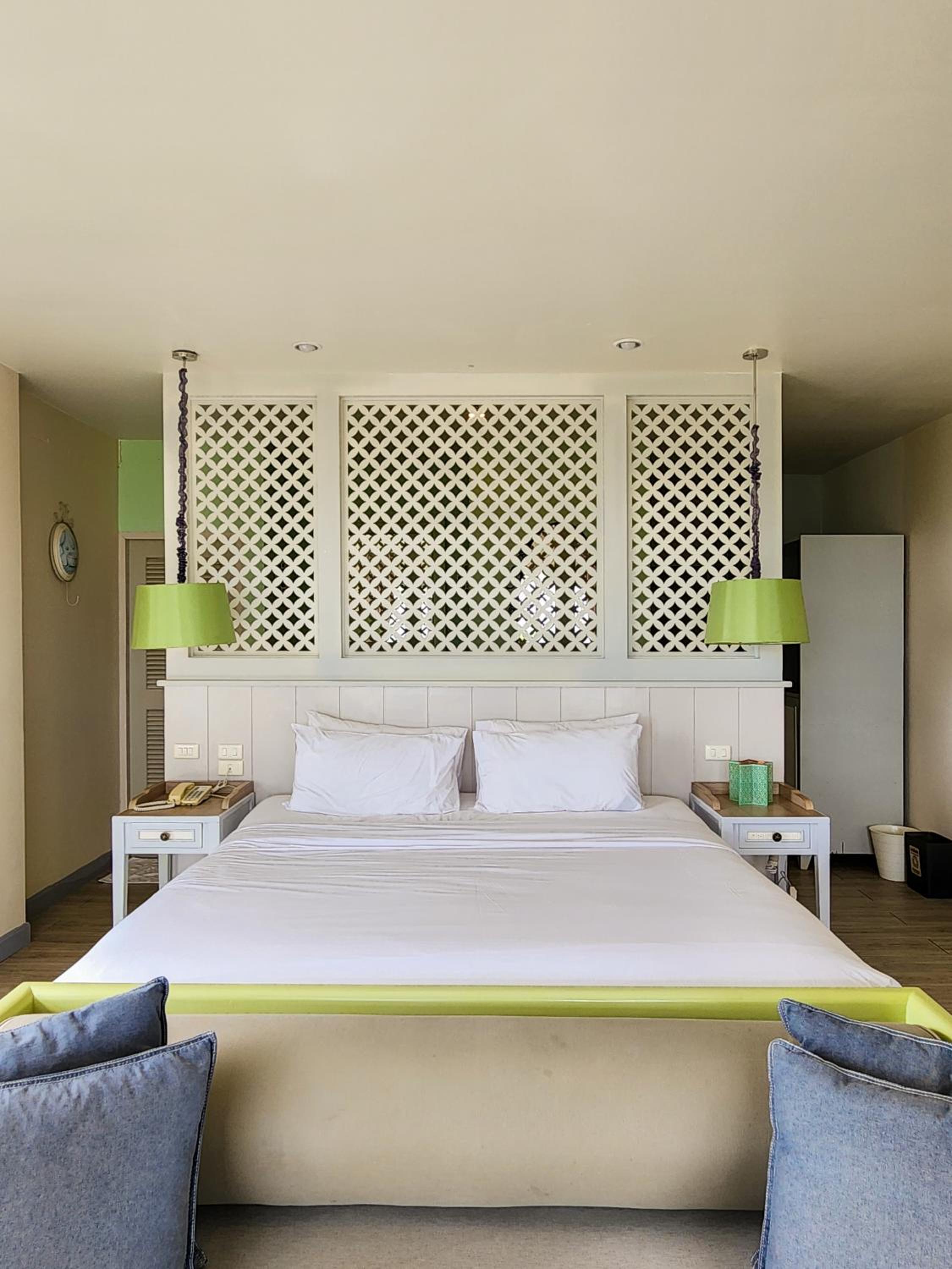 Deluxe Double Room Corner with Sea View - Photo 3