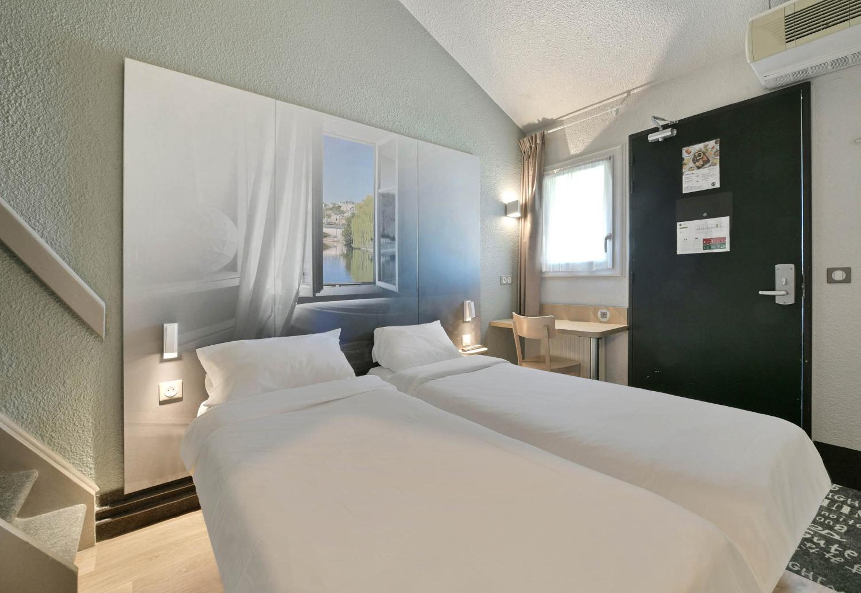 Classic Quadruple Room - Photo 3